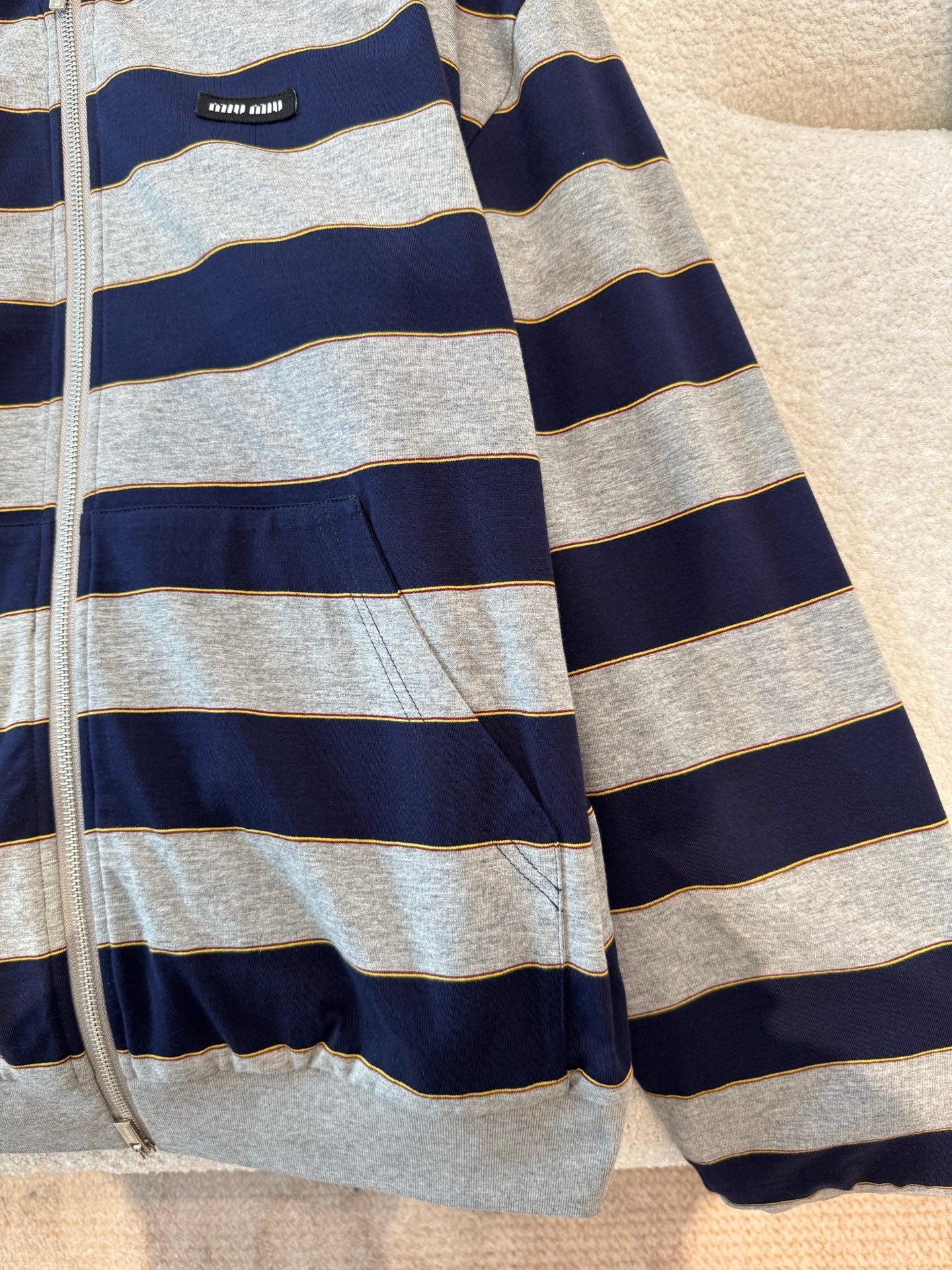 MIU M ZIP HOODIE