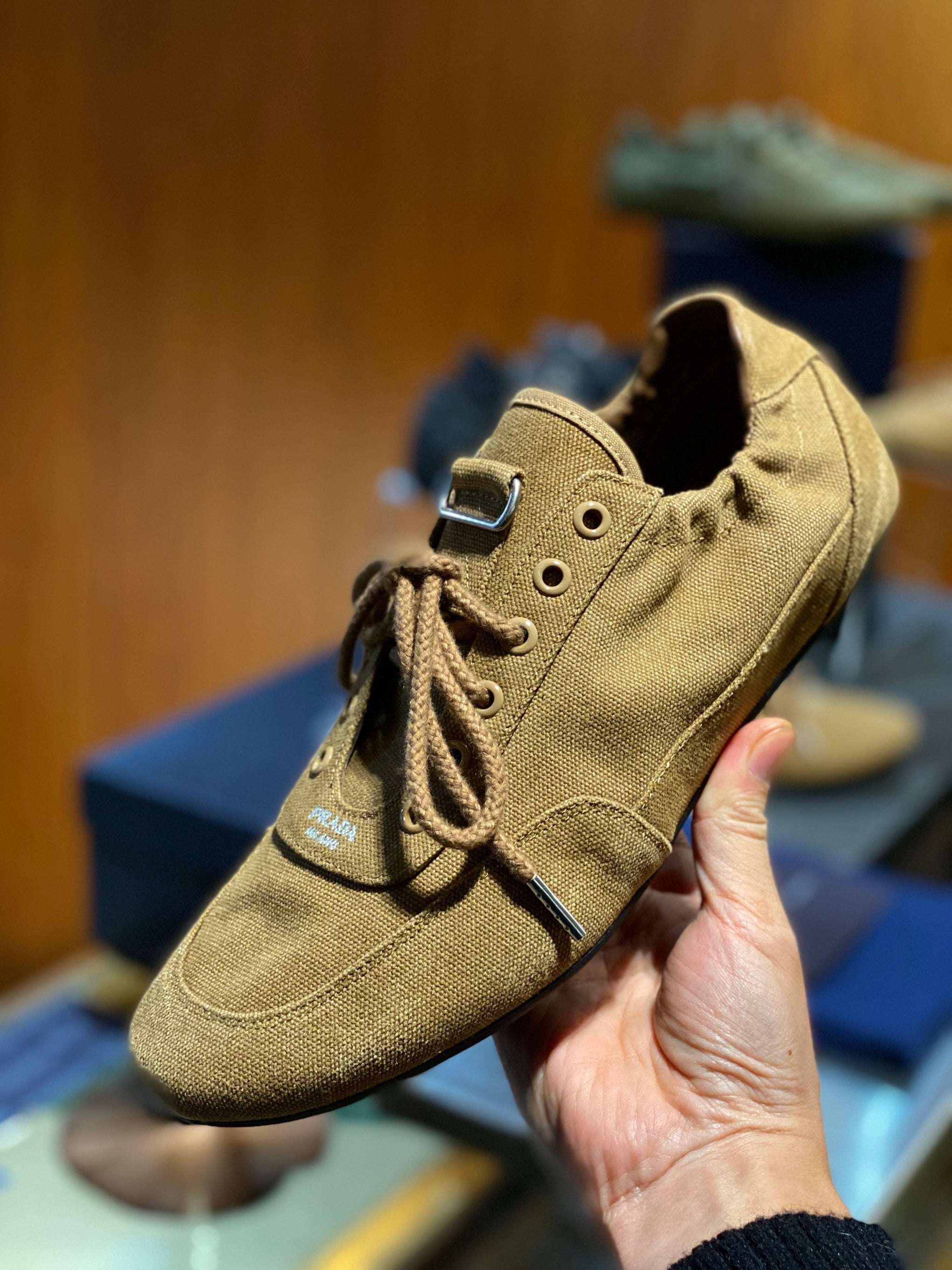 PD COLLAPSE SNEAKER