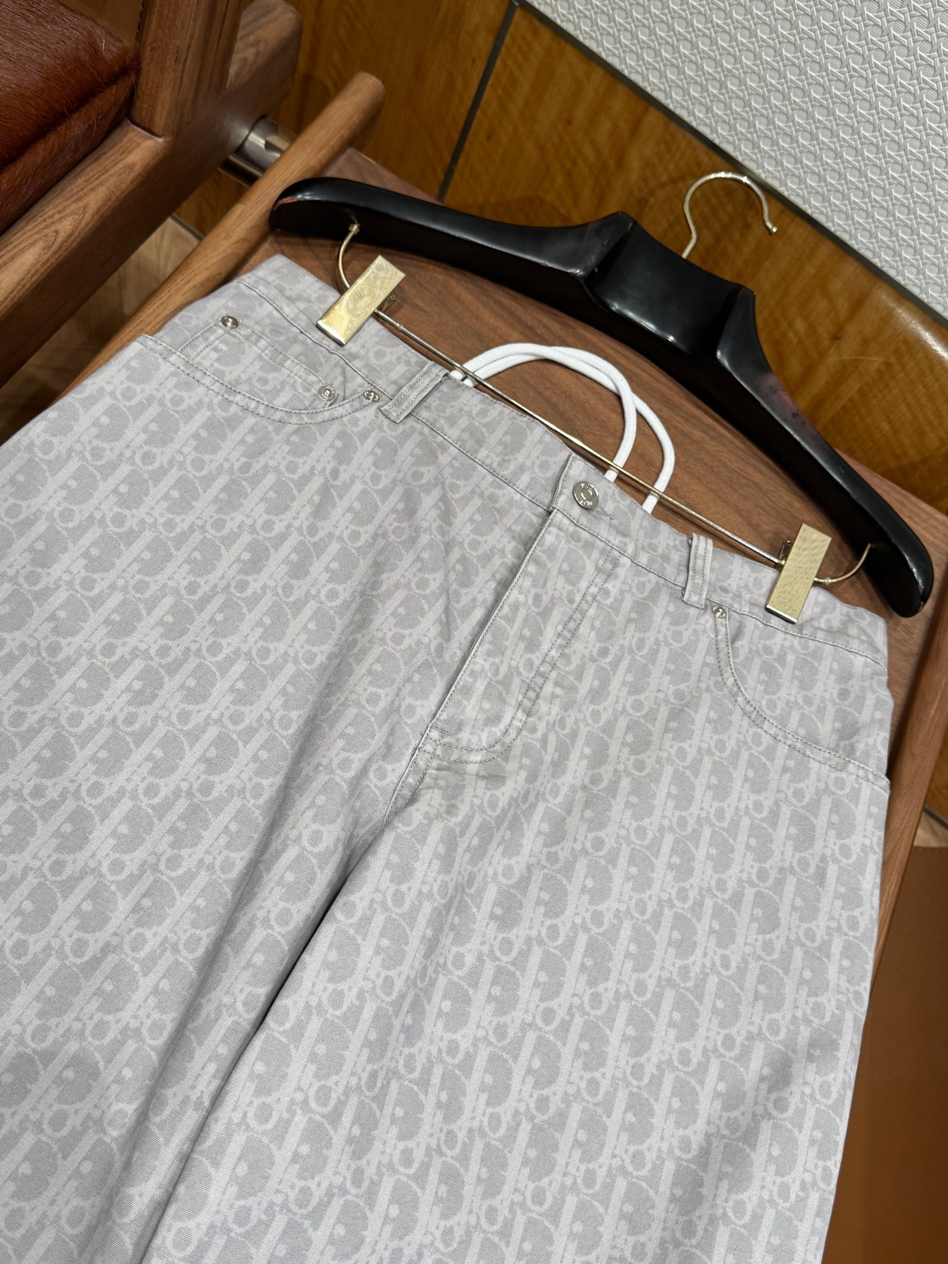 CD SHORT