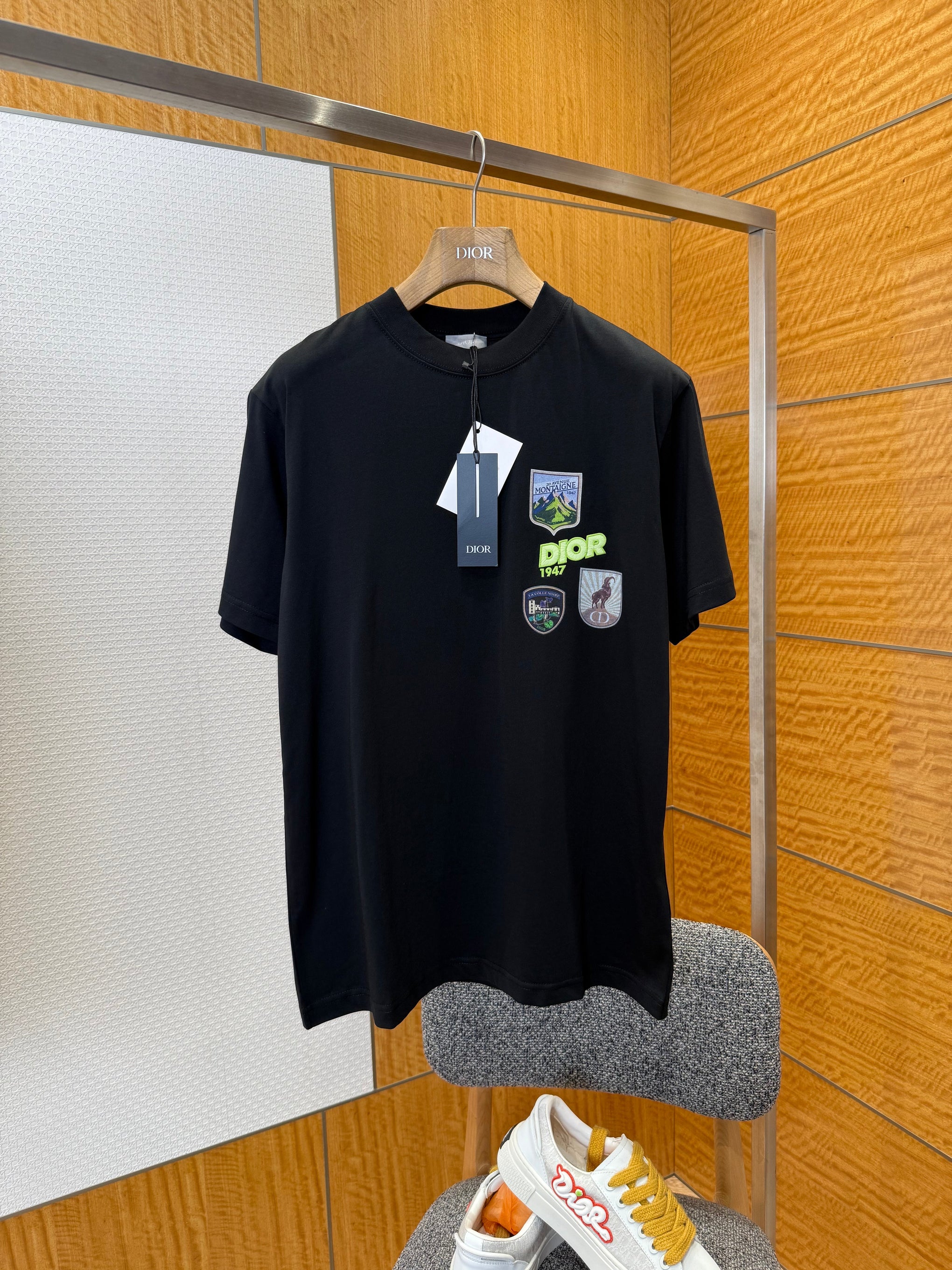 CD T-SHIRT