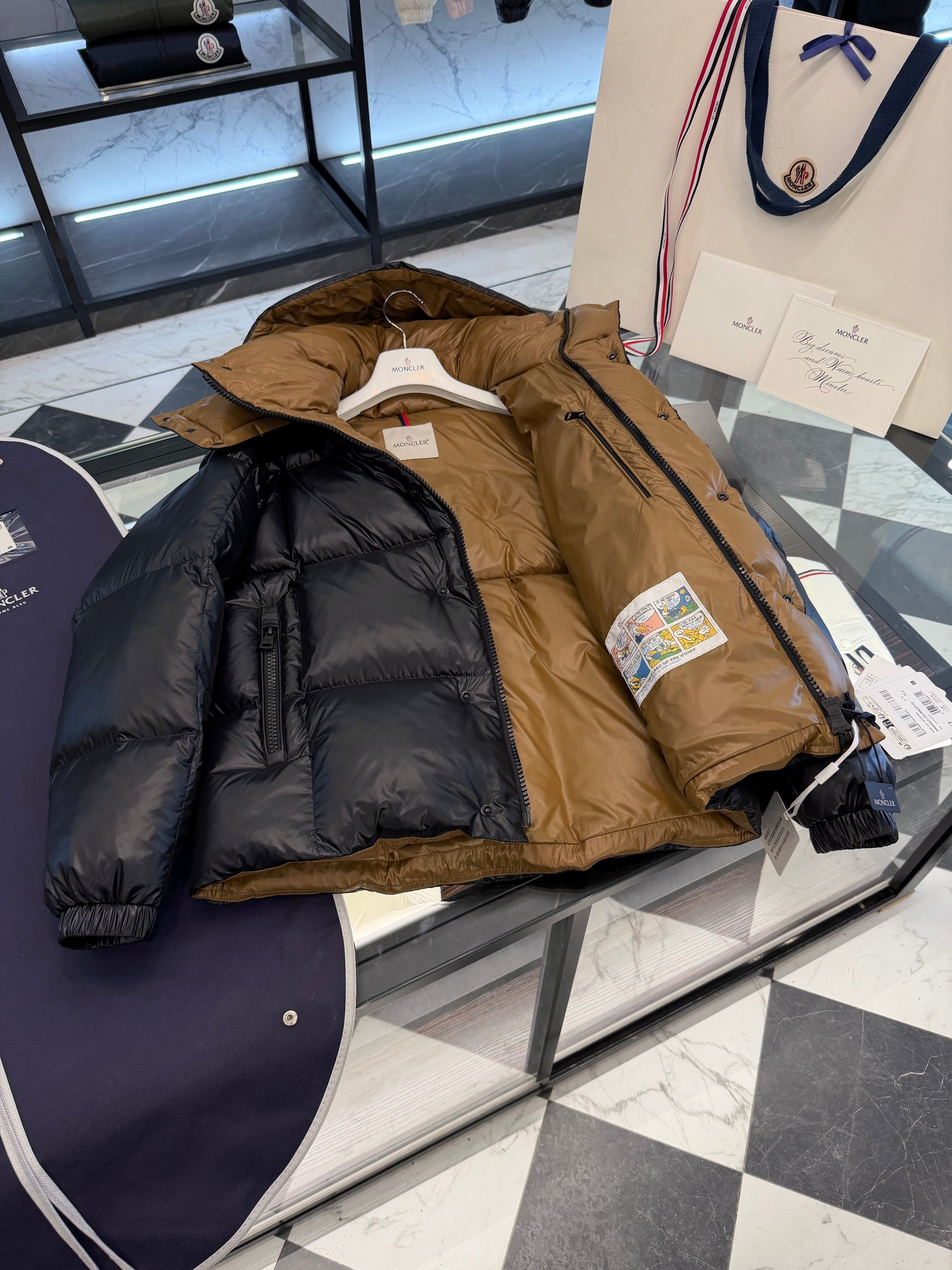 MONC PARANA JACKET