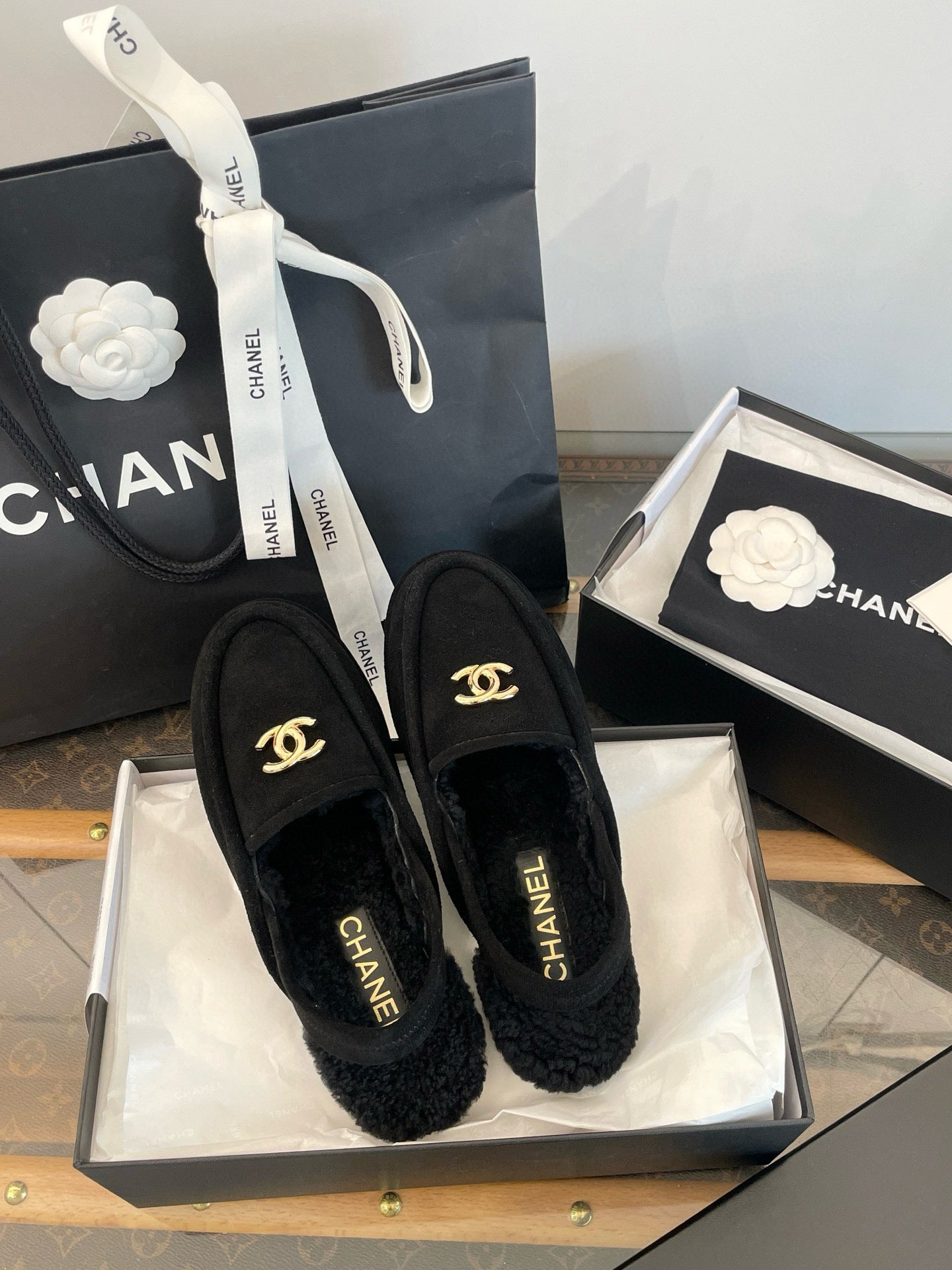 CC FUR MULES