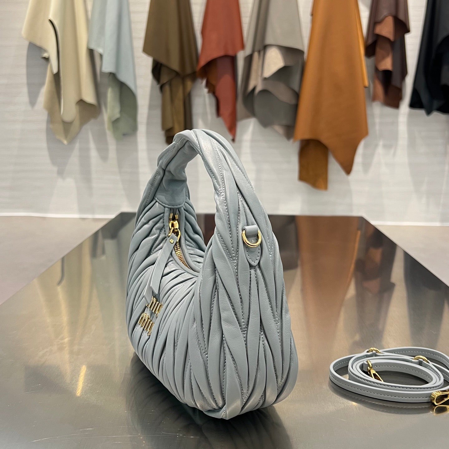 MIU M WANDER BAG