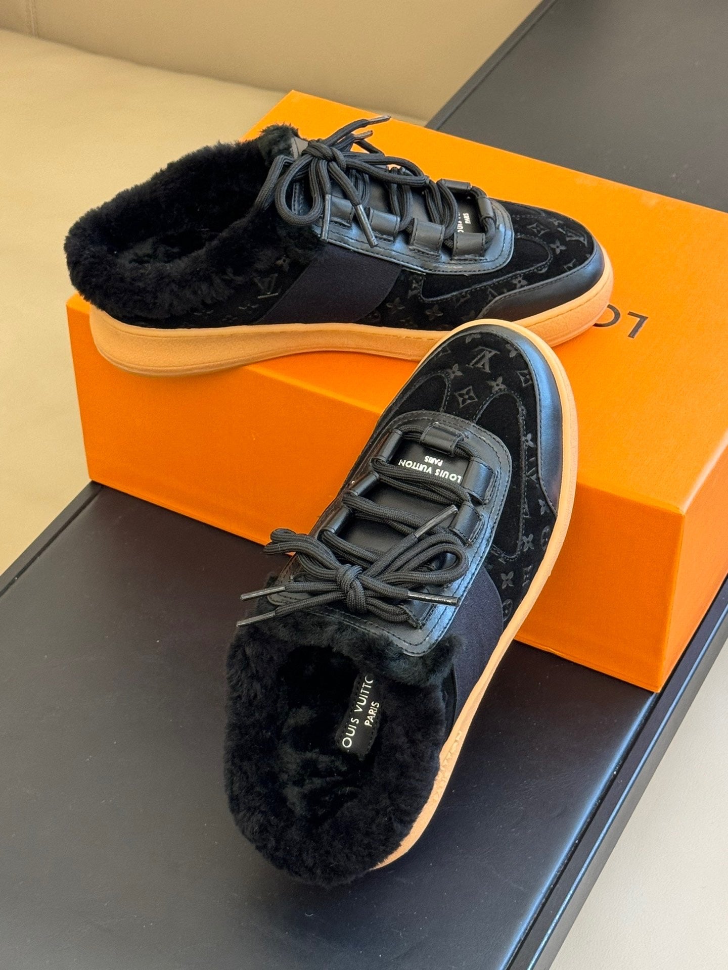 LOU OPEN BACK SNEAKERS