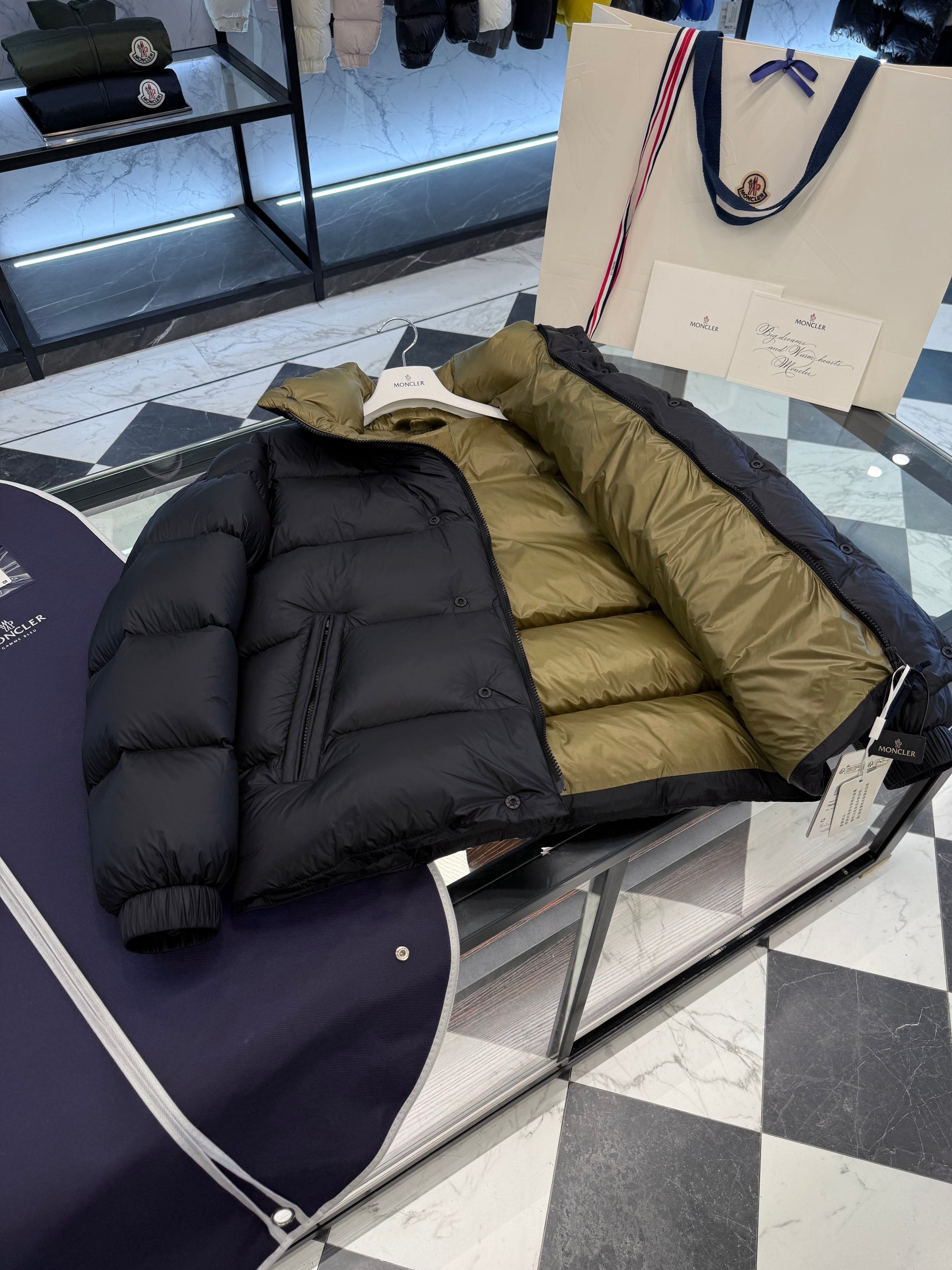 MONC TRIPITI JACKET