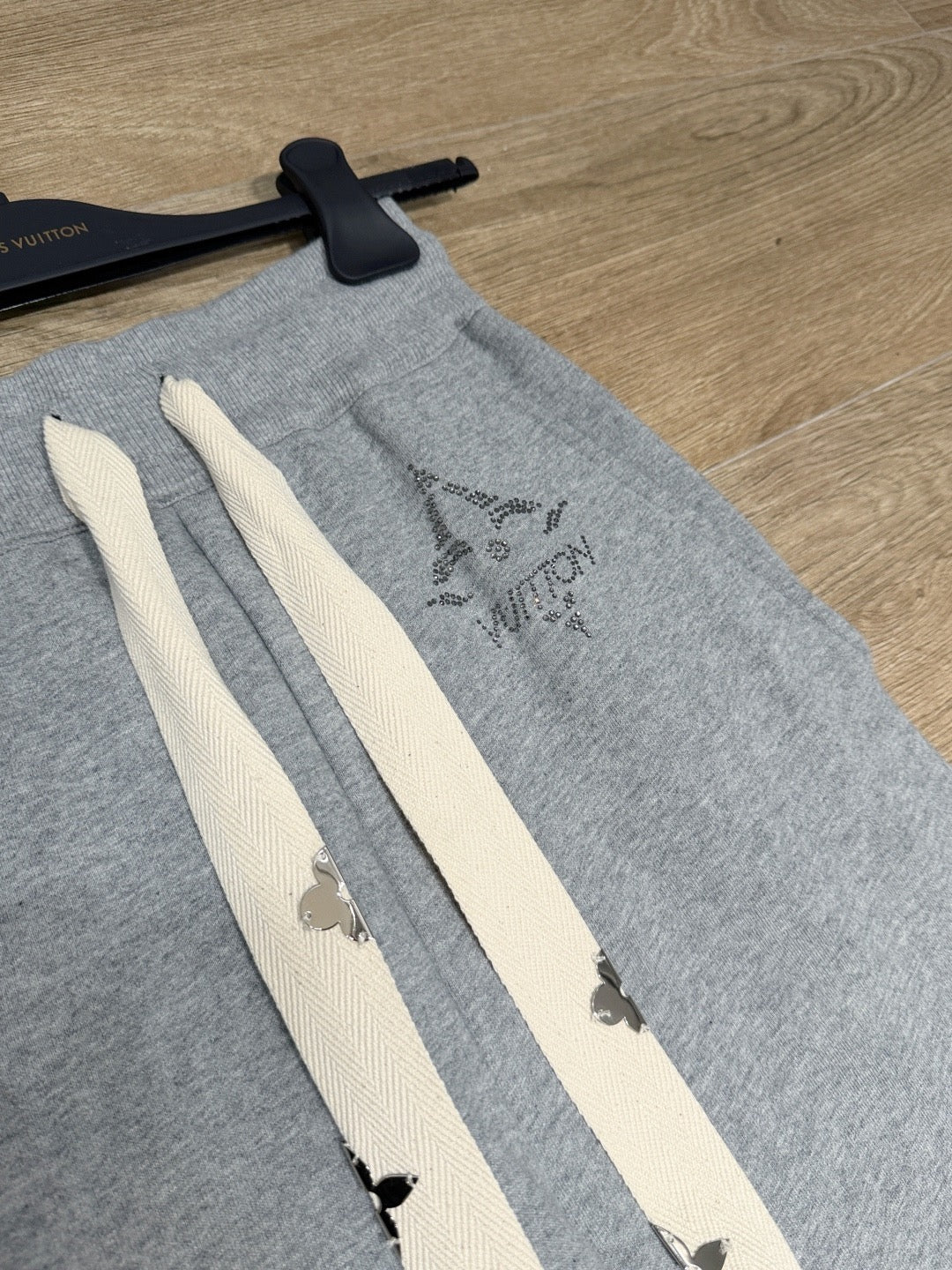 LOU JOGGERS