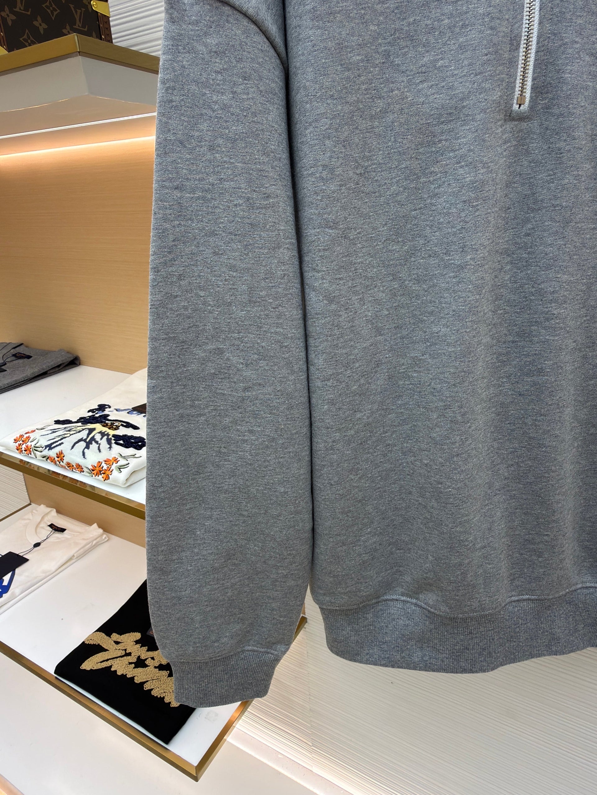 CD SWEATSHIRT