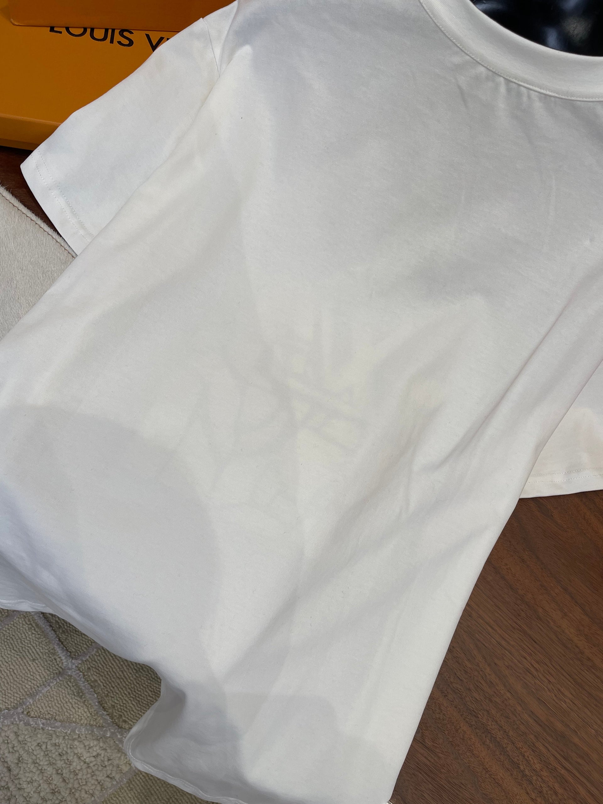 LOU T-SHIRT