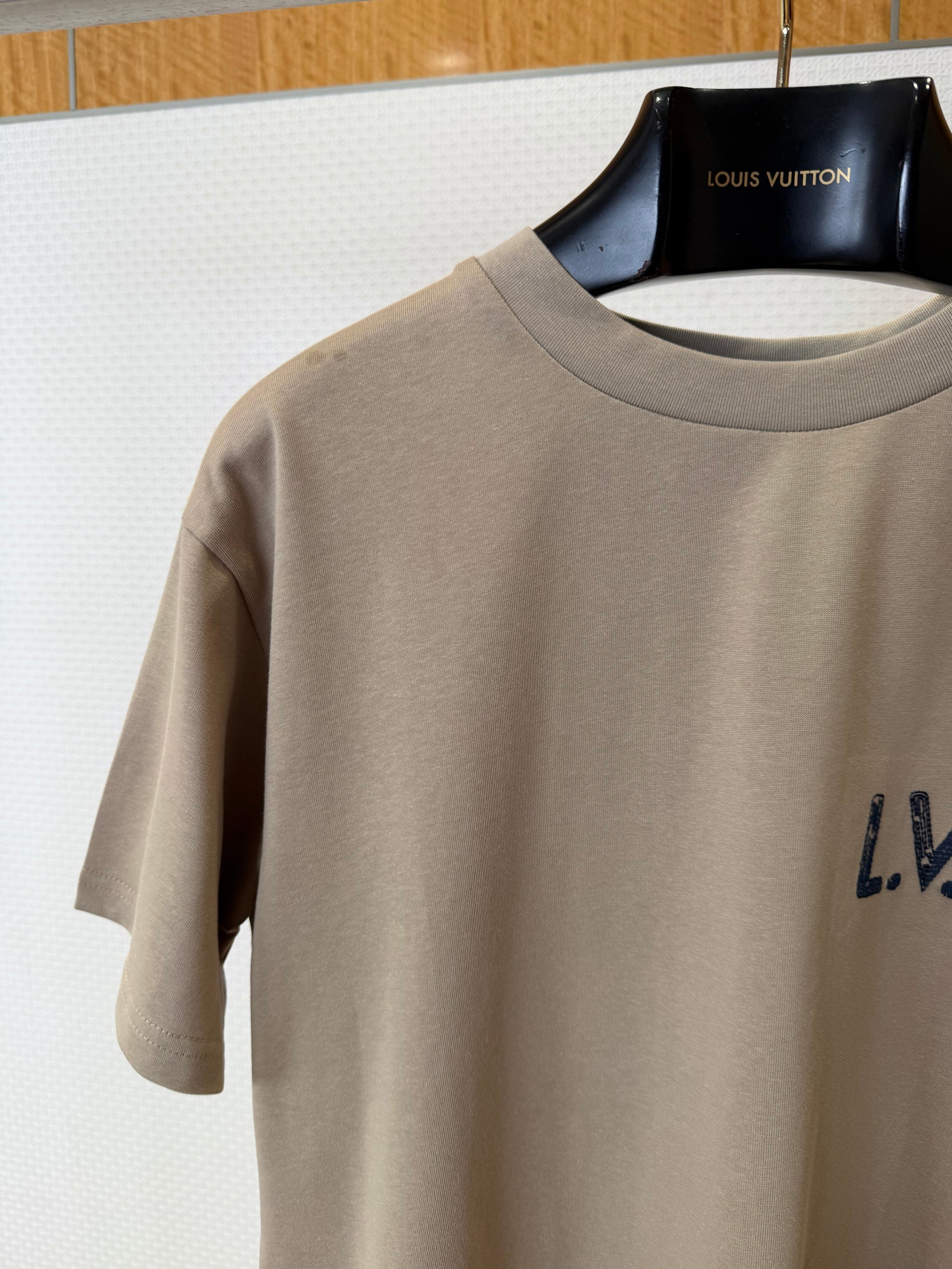 LOU T-SHIRT