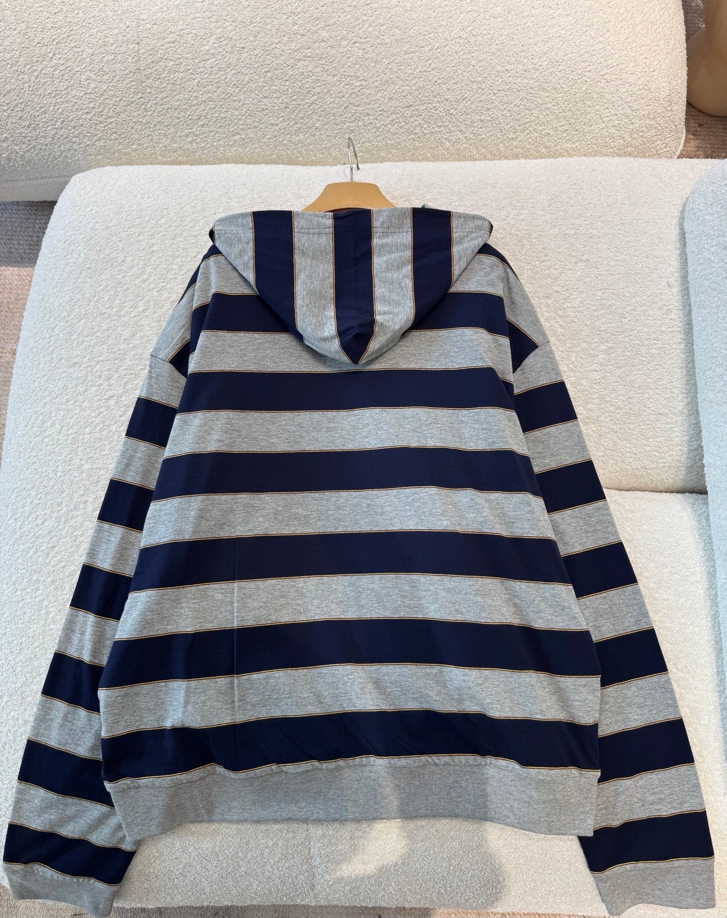 MIU M ZIP HOODIE