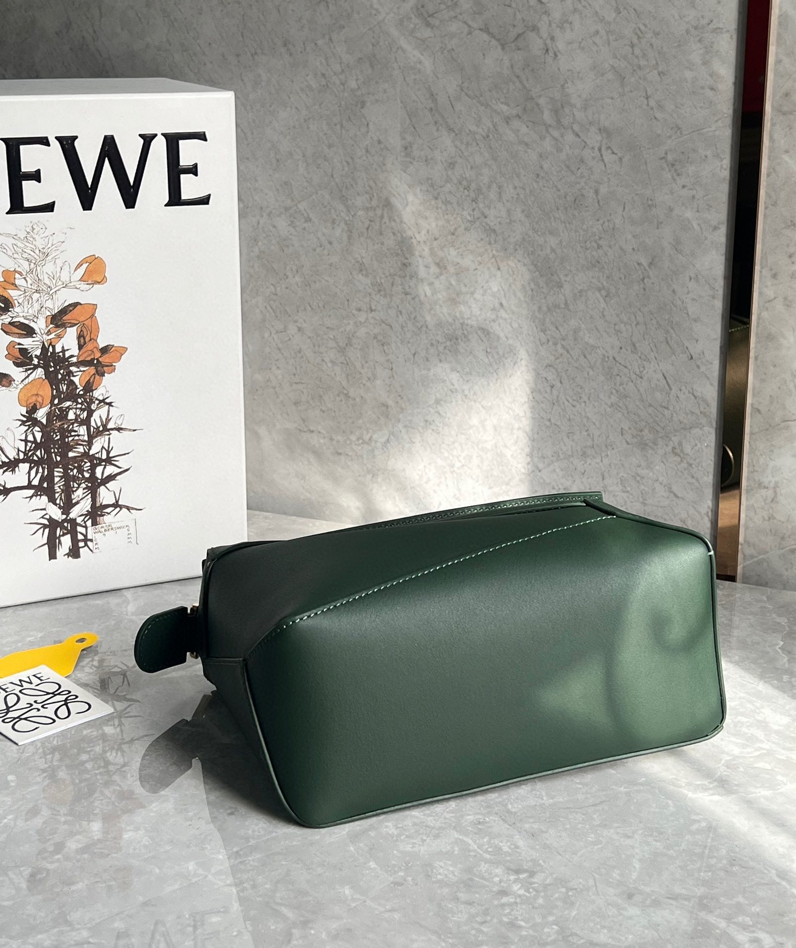 LOEW SMALL PUZZLE EDGE BAG