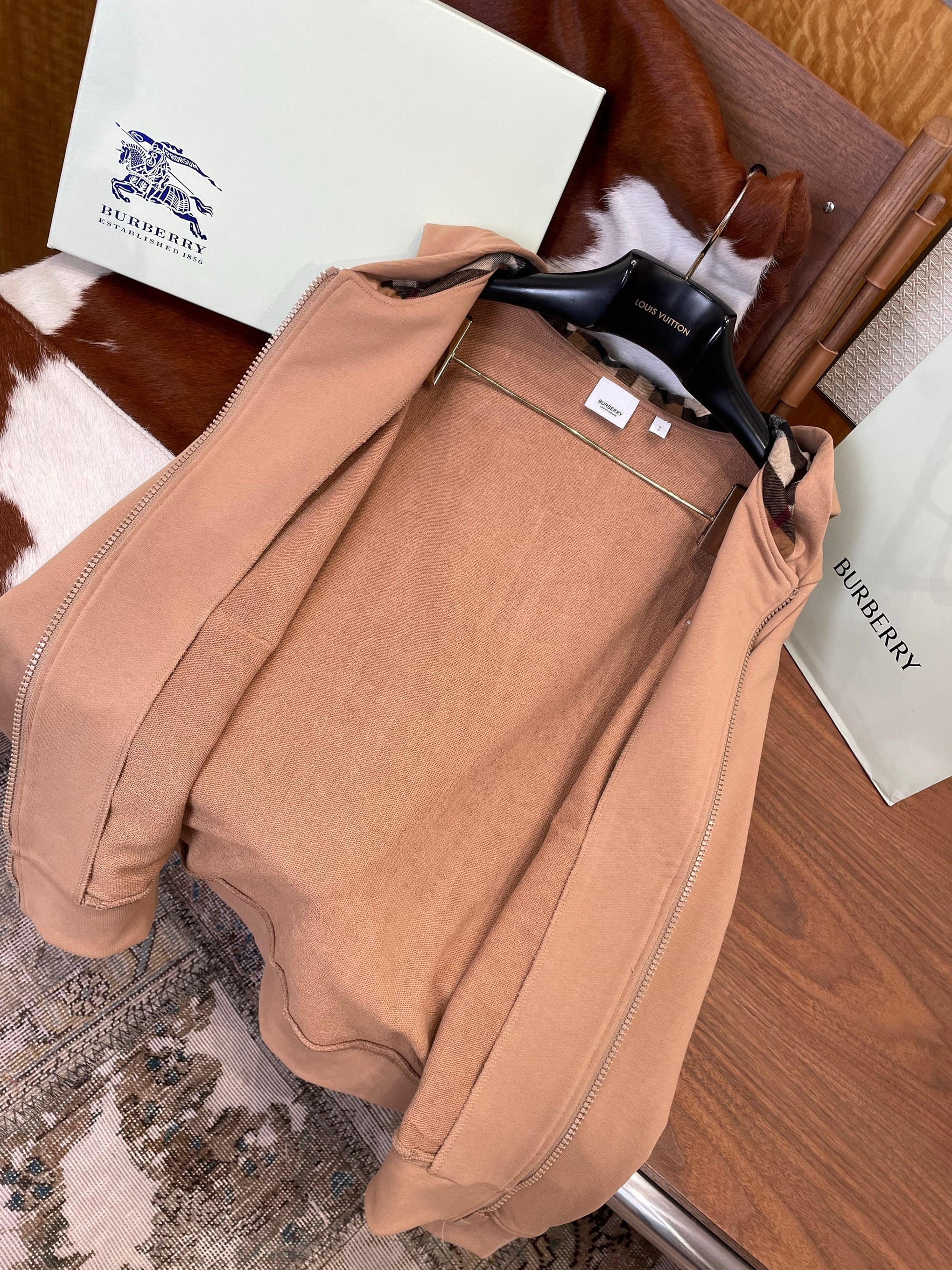 BBR ZIP HOODIE
