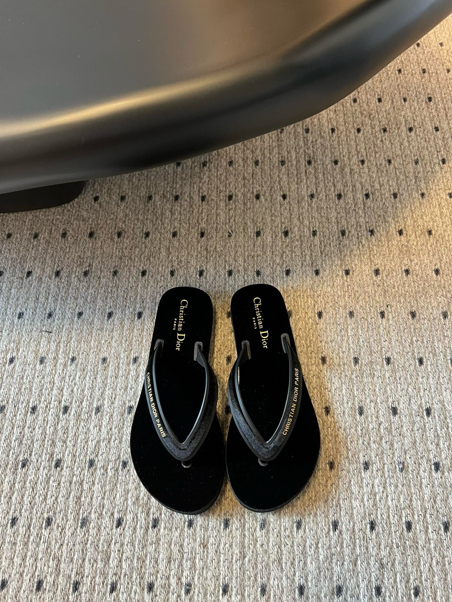 CD THONG SANDAL
