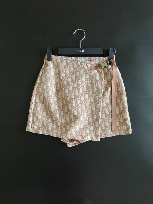 CD SHORT