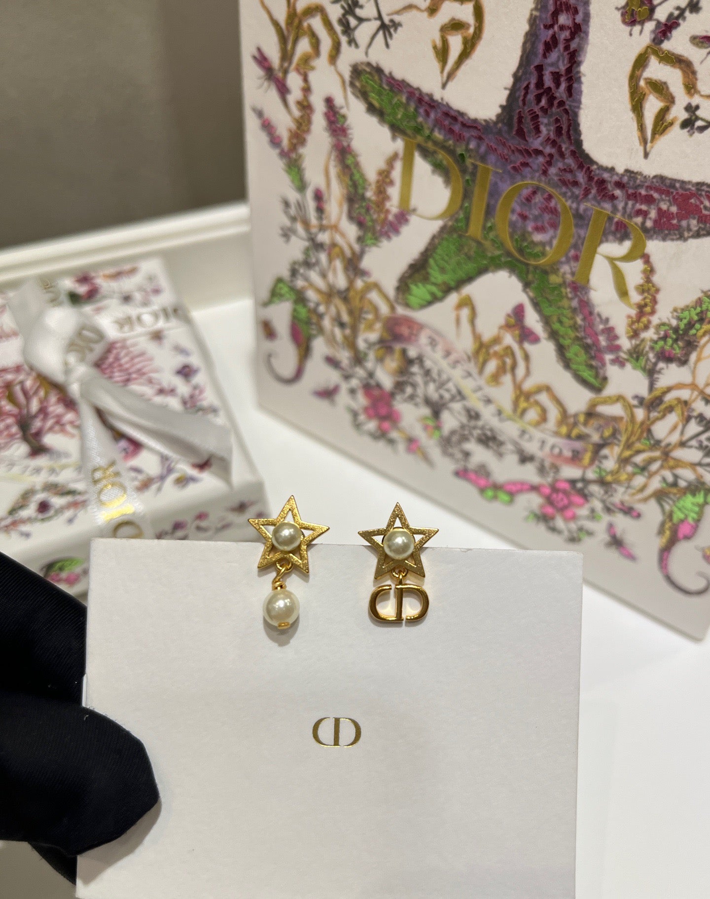 CD EARRINGS