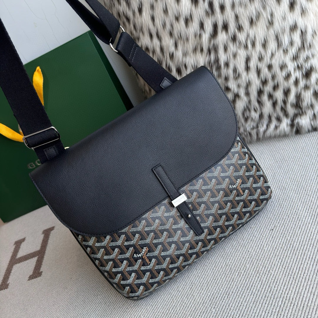 GOYA COURSIER MESSENGER BAG