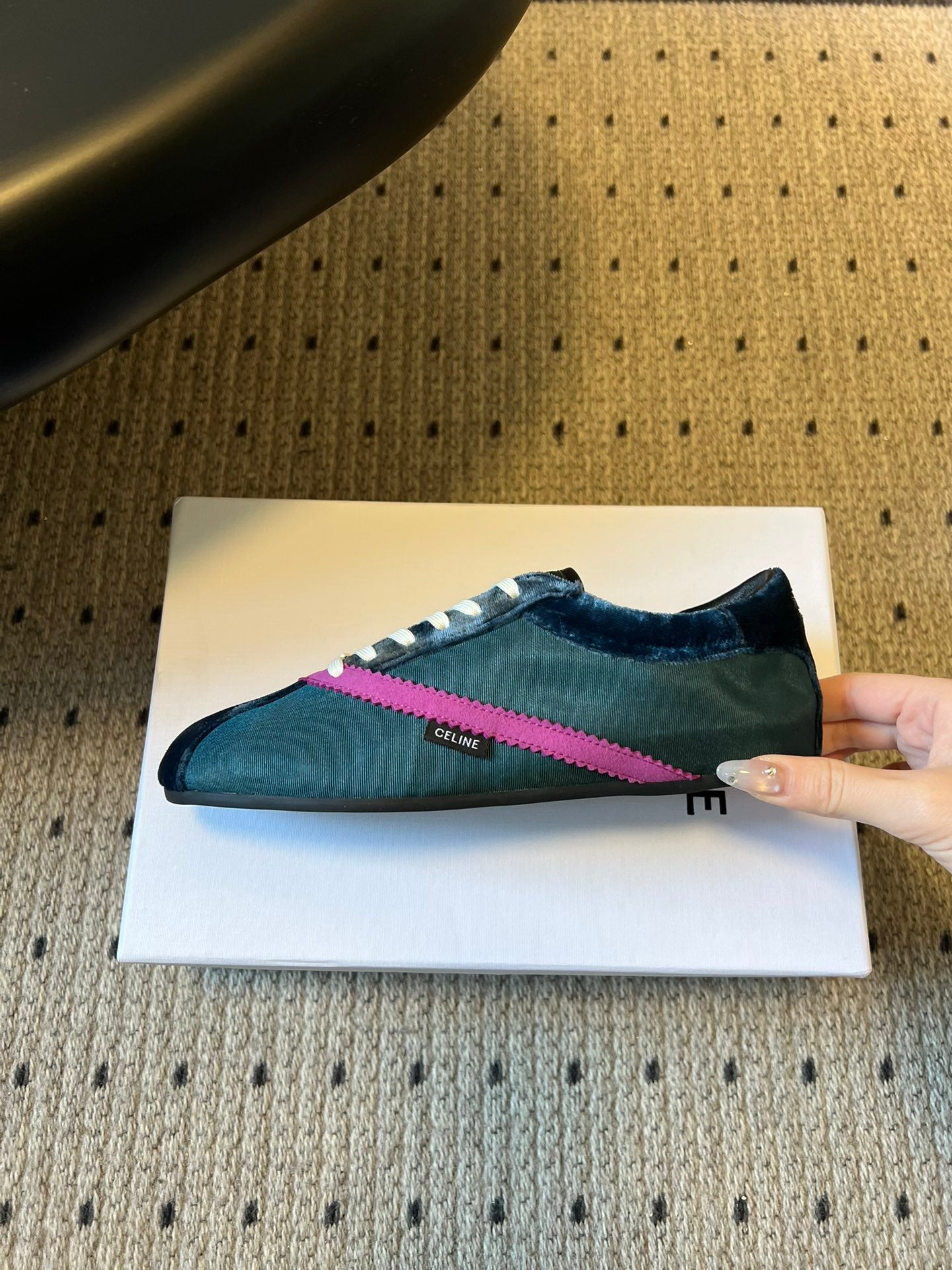 CEL FLAT SNEAKERS