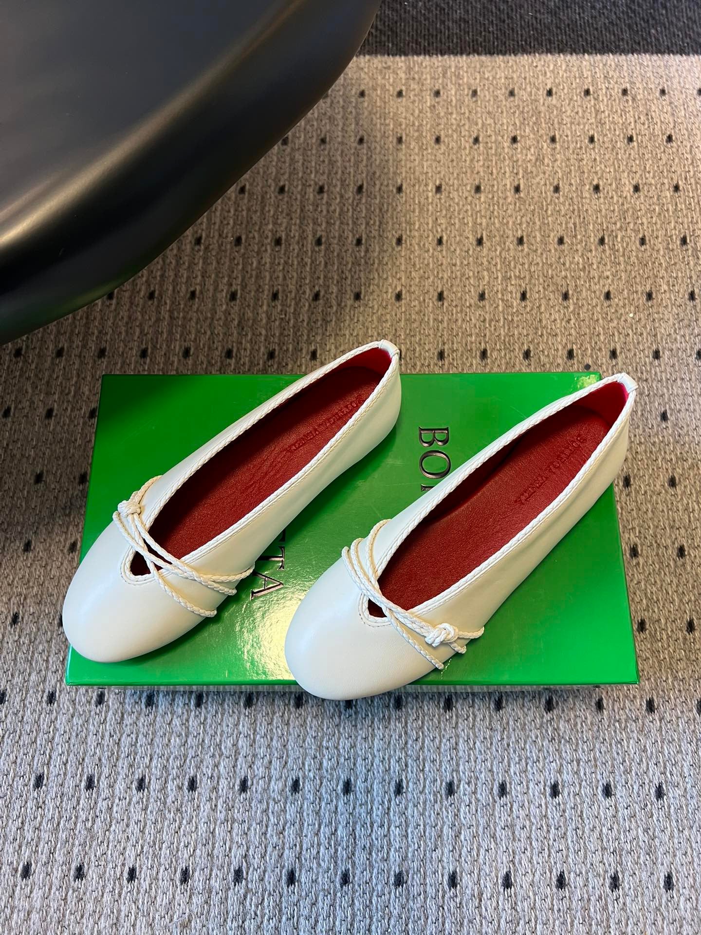 BOTT V BALLET PUMPS