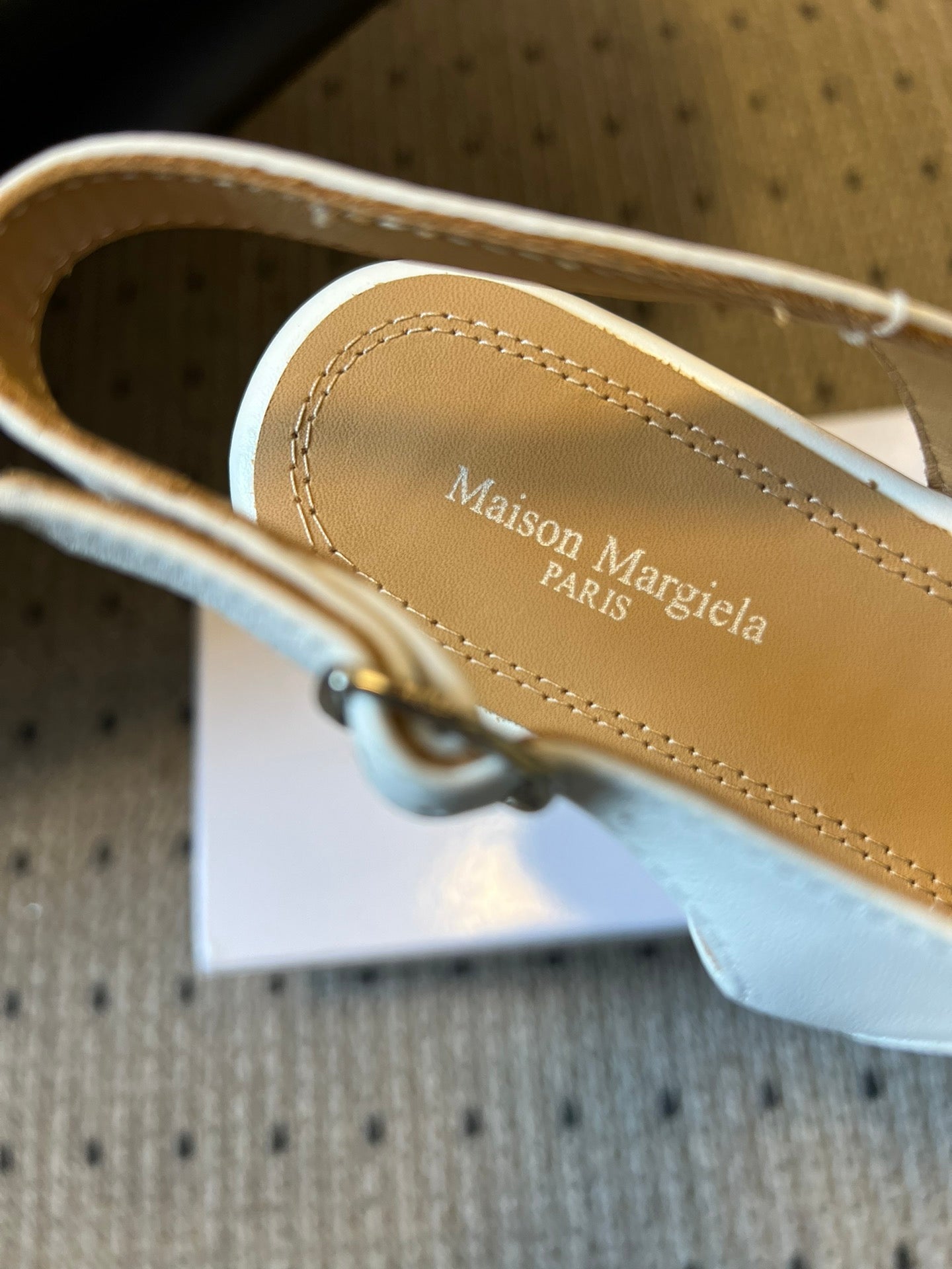 MAISON M TABI SLINGBACK