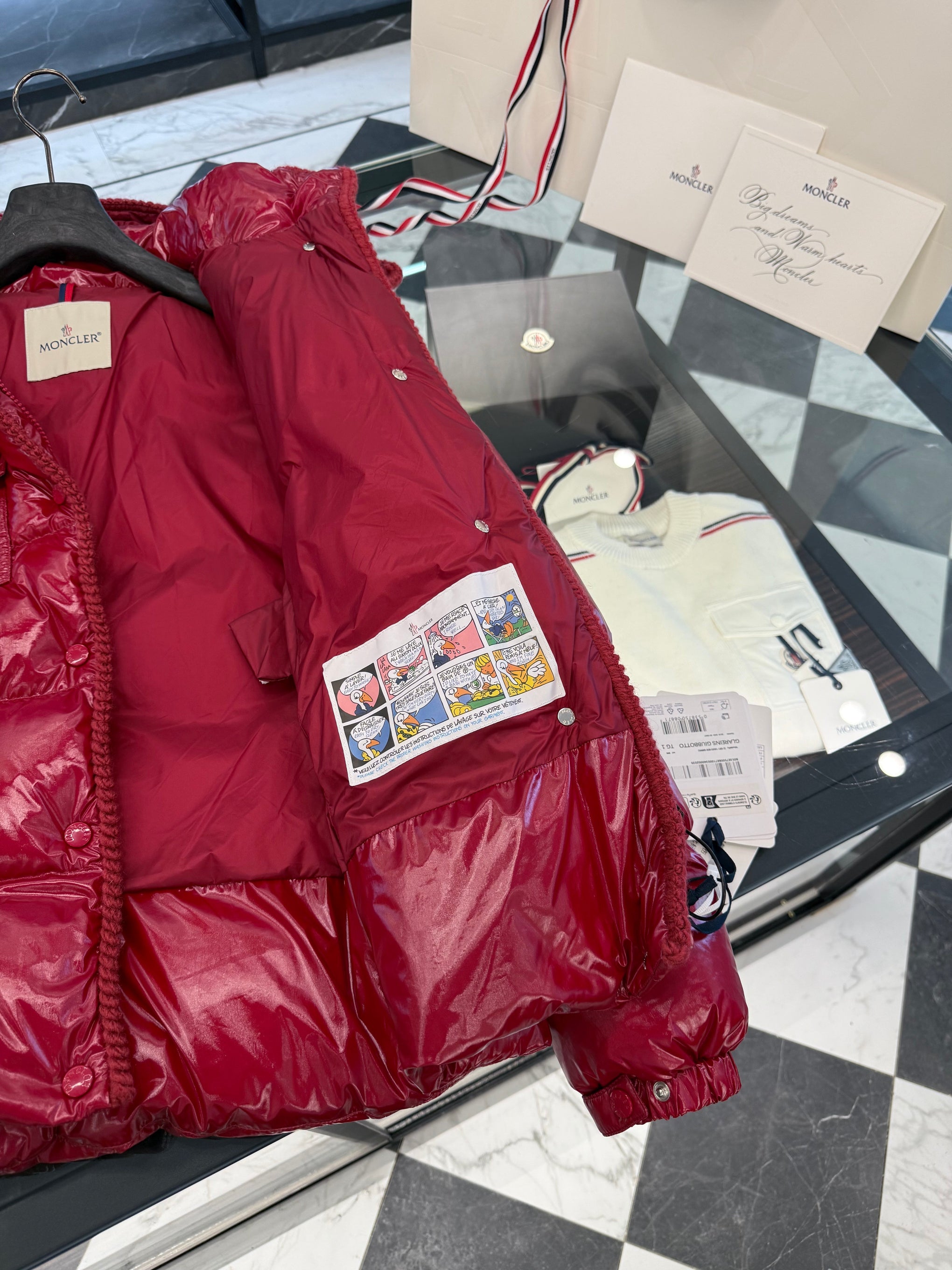 MONC GLAREINS JACKET