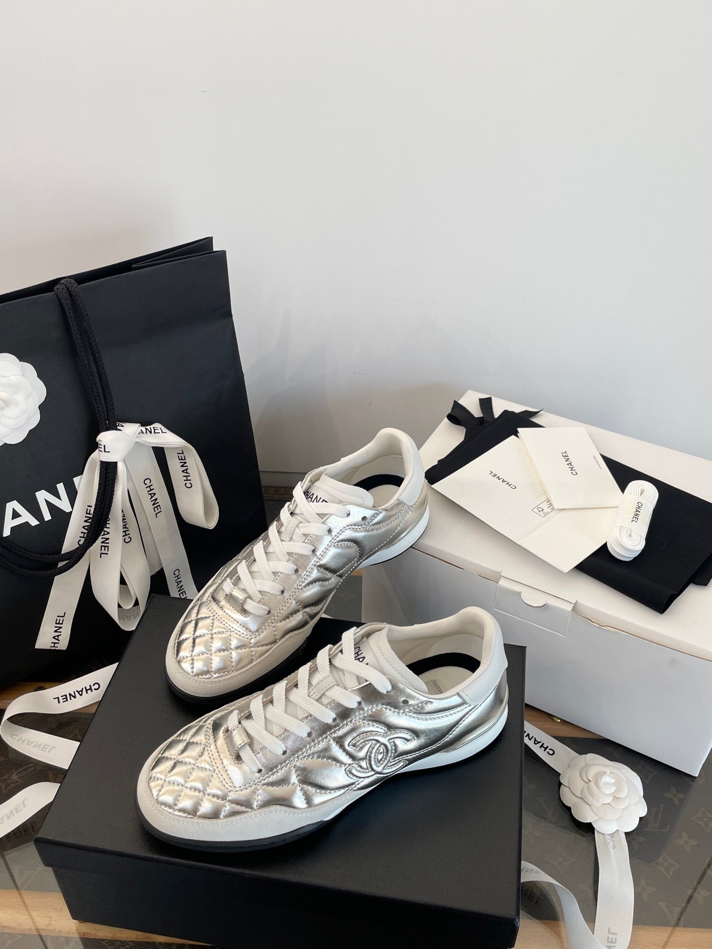 CC SNEAKER