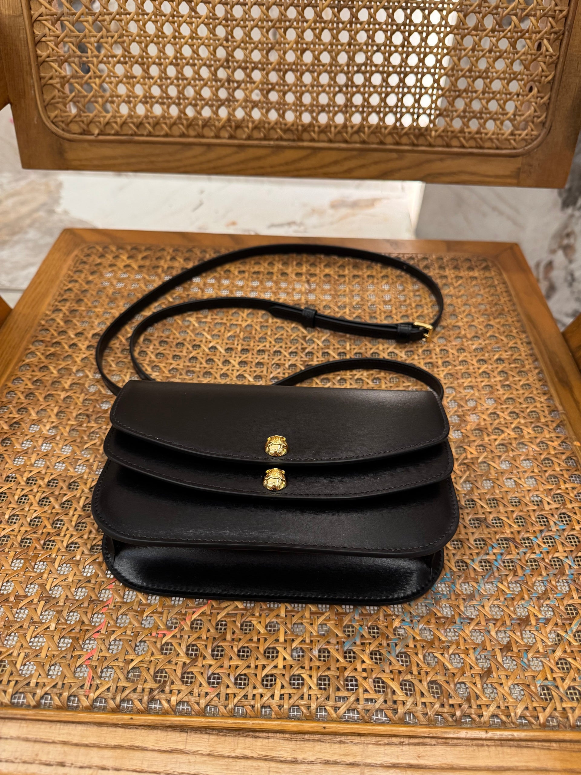 CEL DUO WALLET ON STRAP