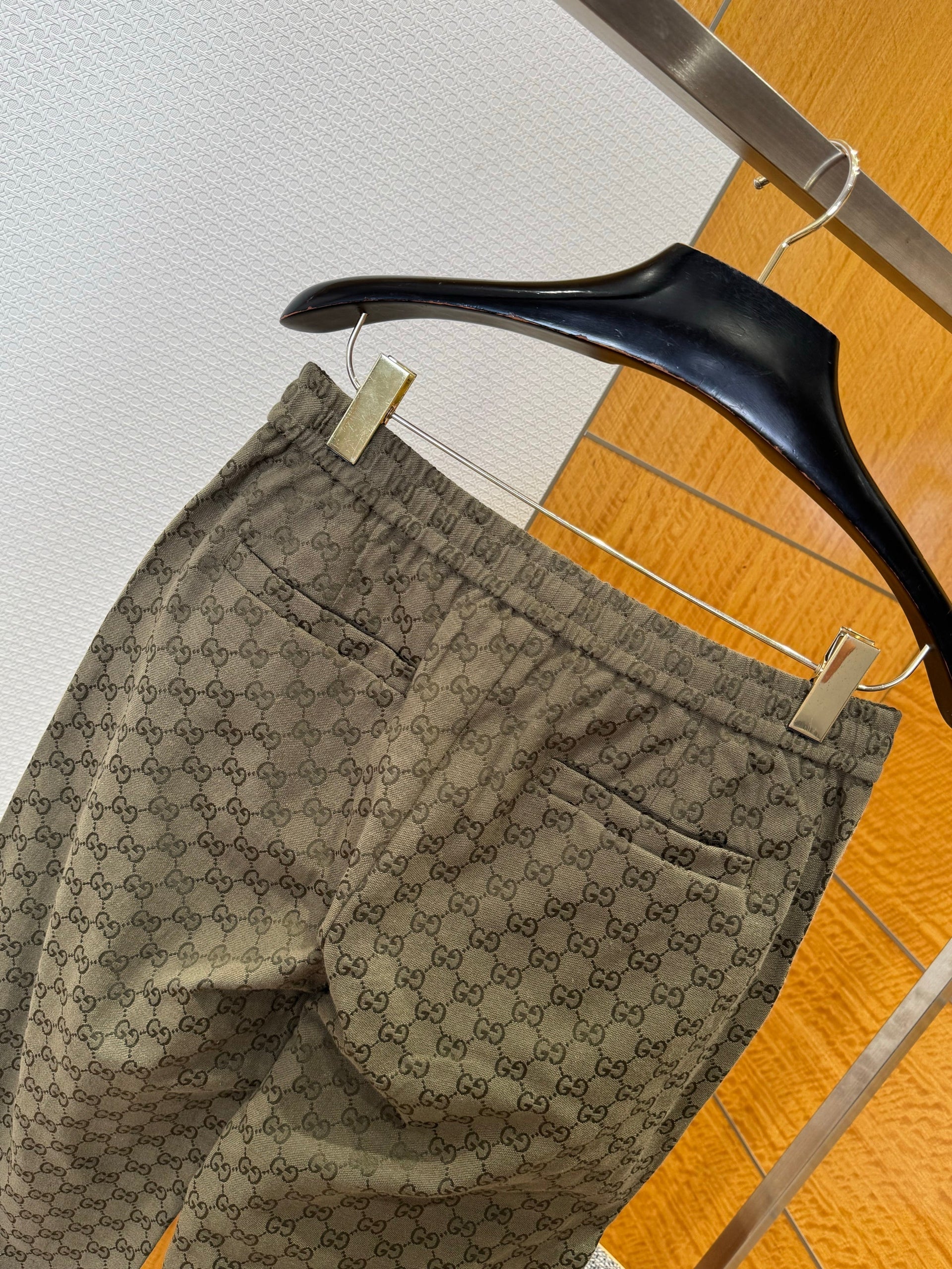 GG TROUSERS
