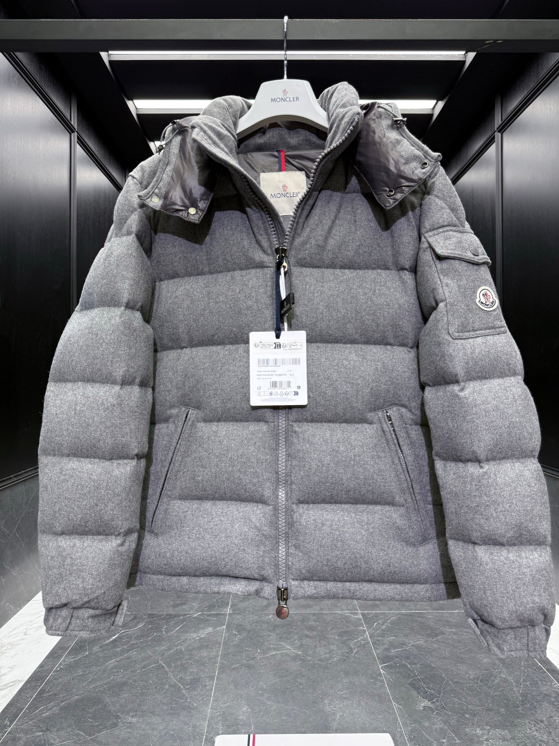 MONC MONTGENEVRE JACKET