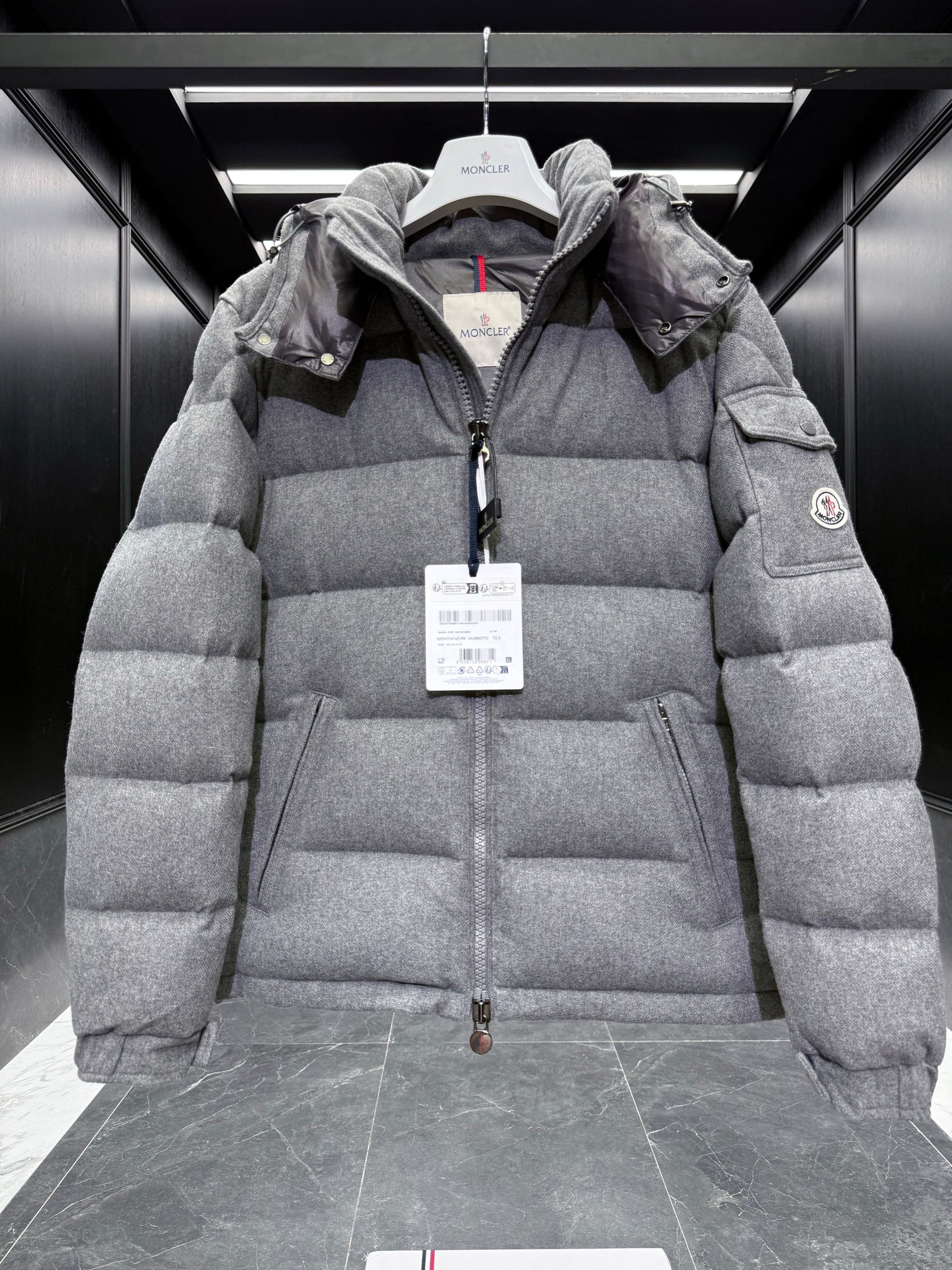 MONC MONTGENEVRE JACKET