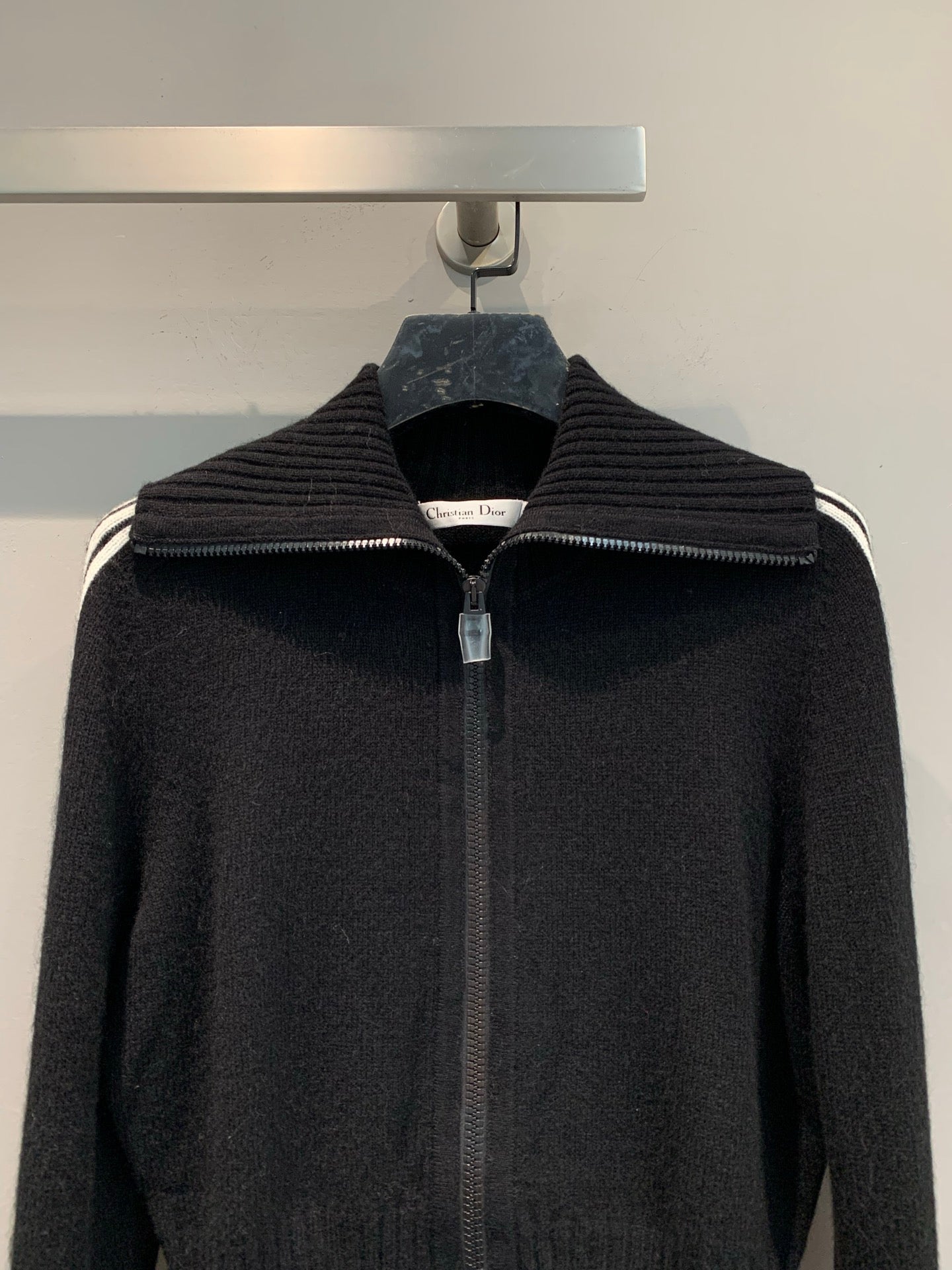 CD JUMPER