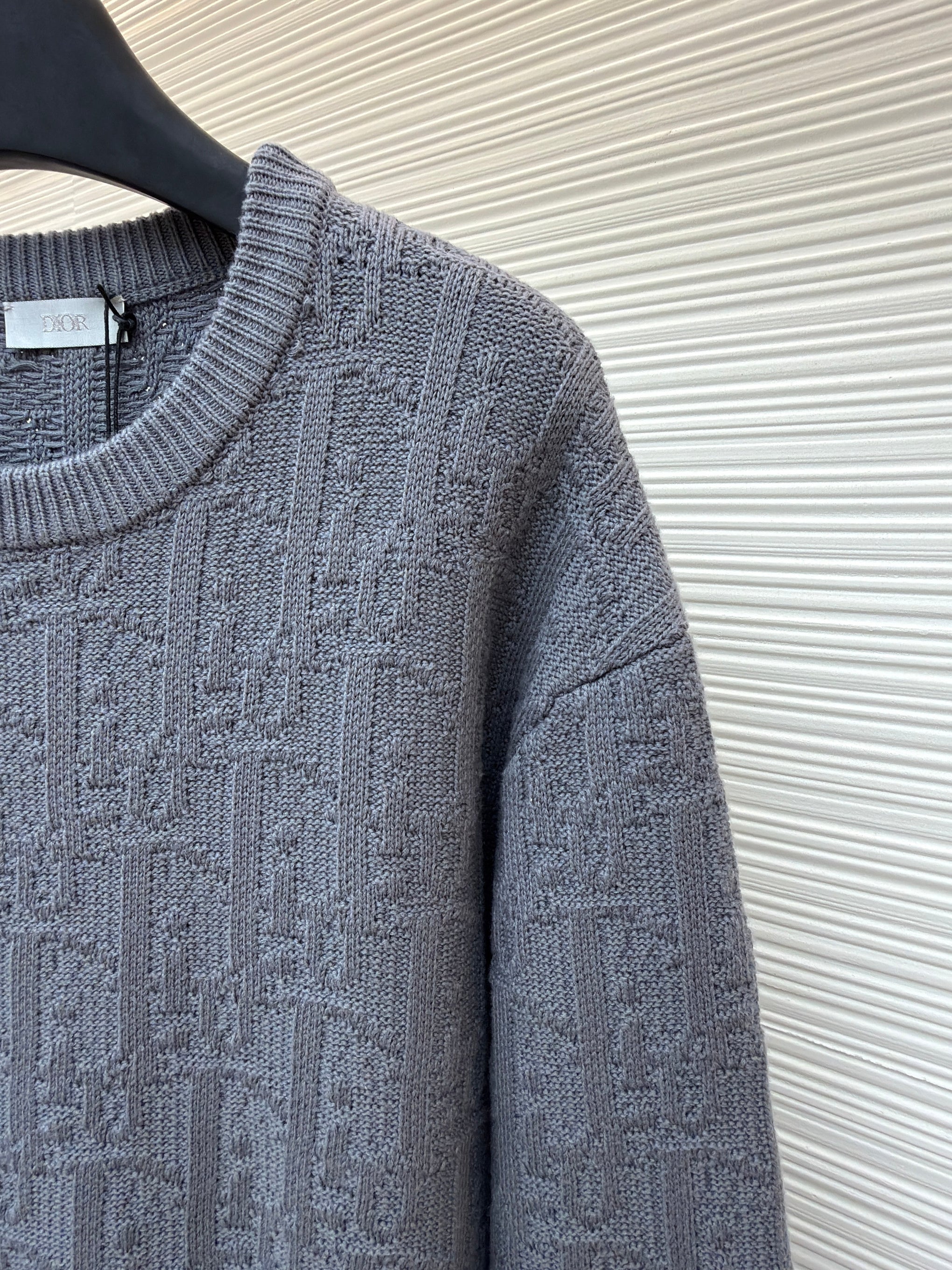 CD JUMPER