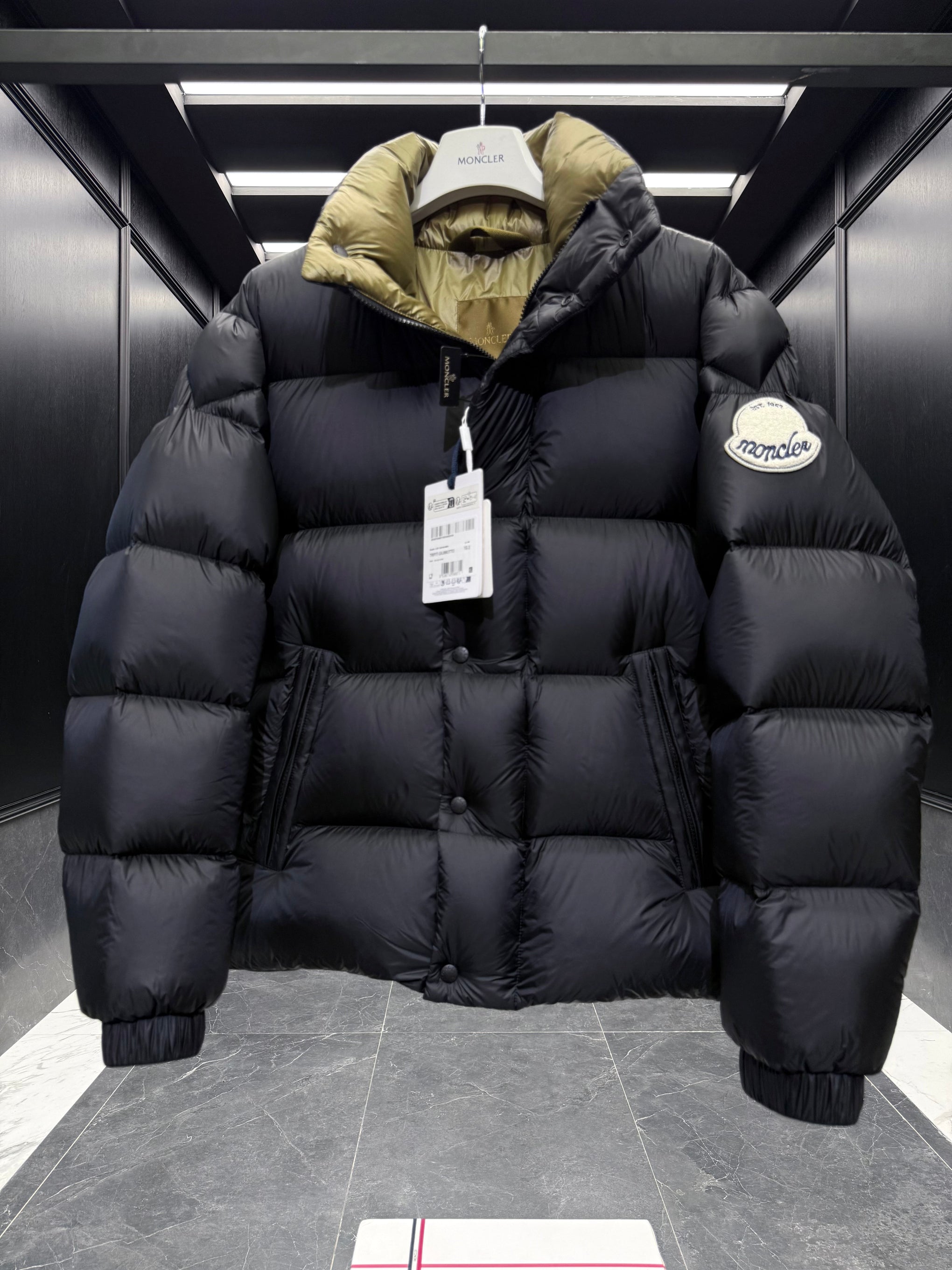 MONC TRIPITI JACKET