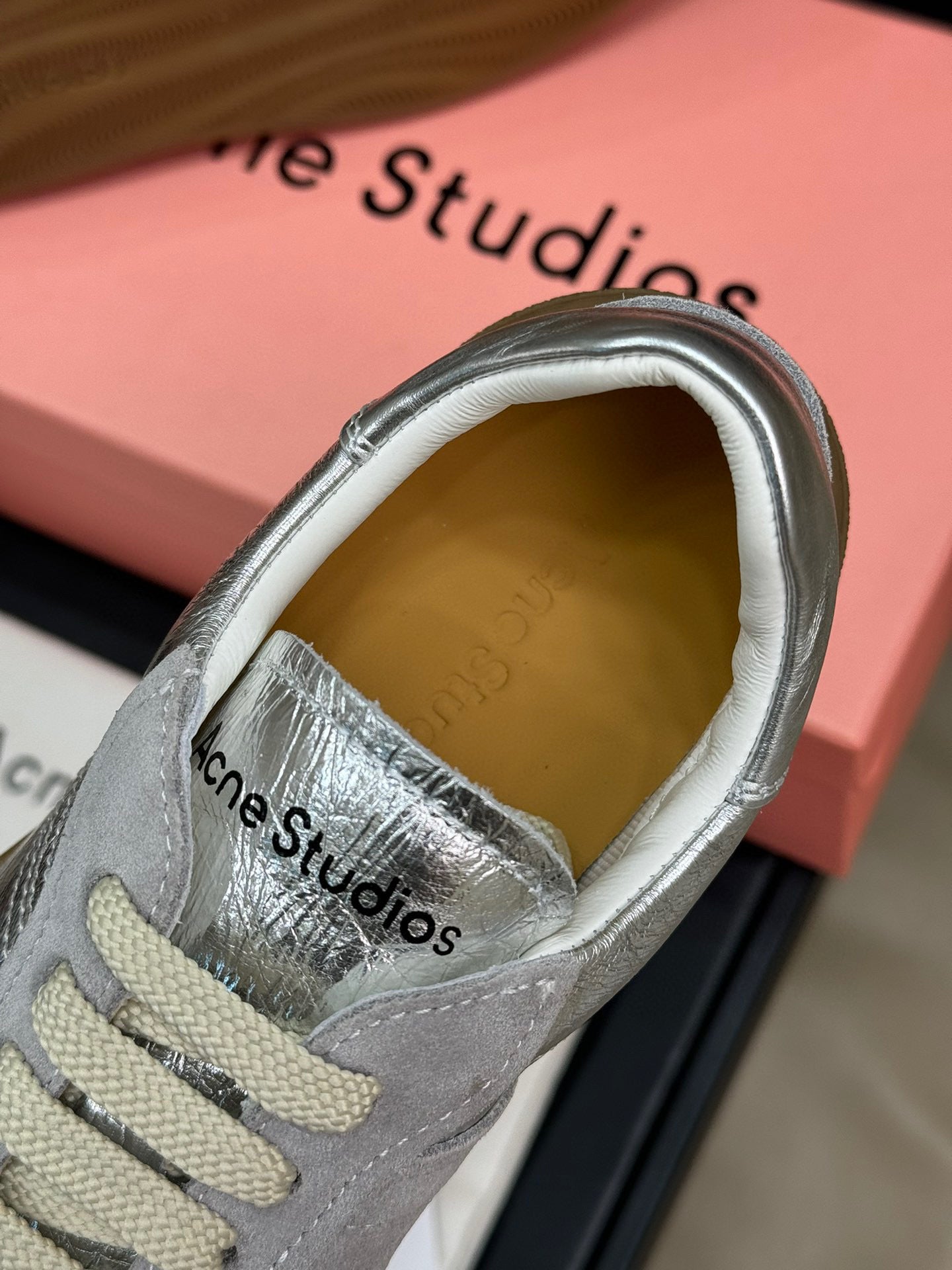 ACNE TRAINERS