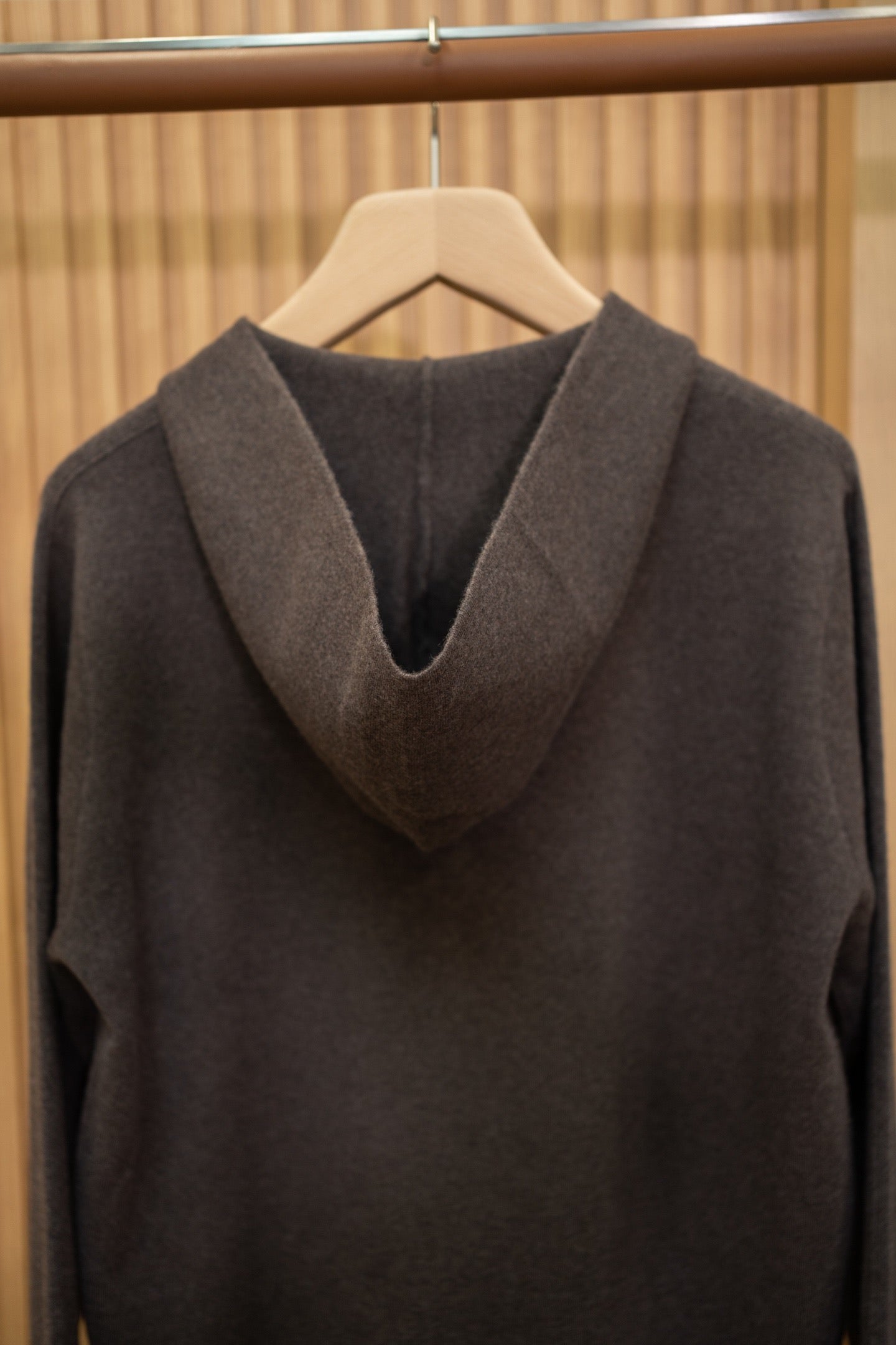 LORO P MERINO WOOL ZIP HOODIE