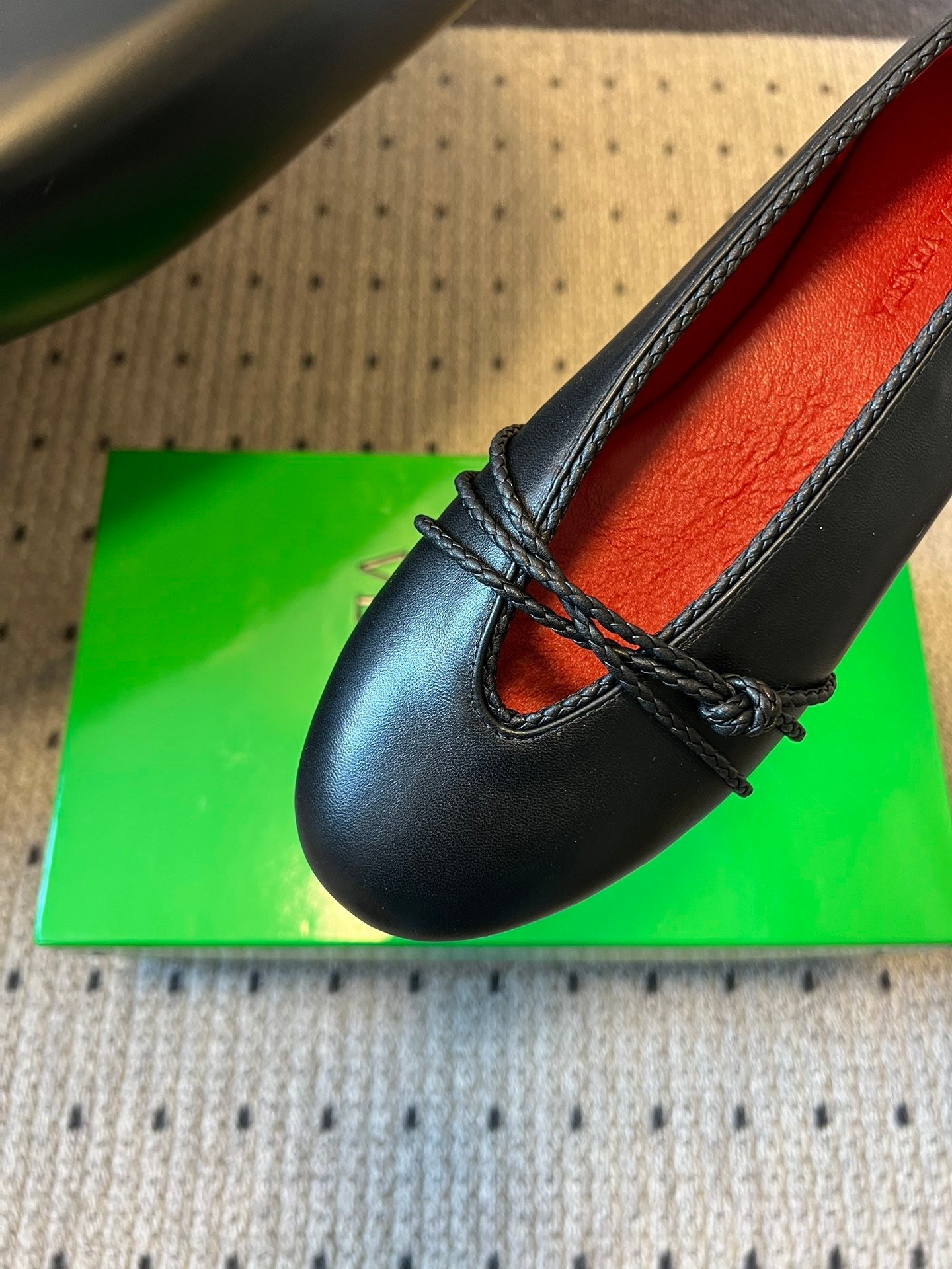 BOTT V BALLET PUMPS