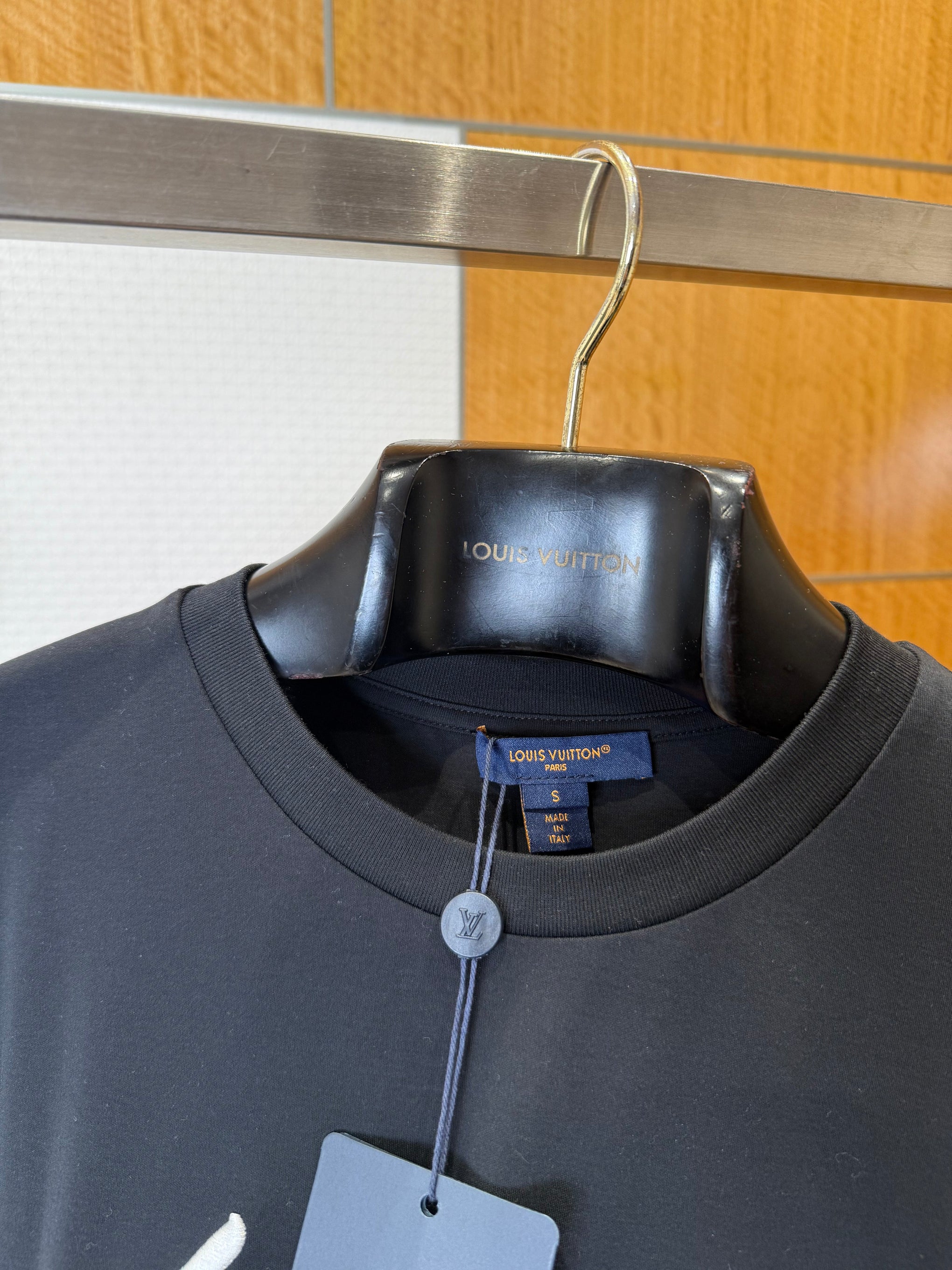 LOU T-SHIRT