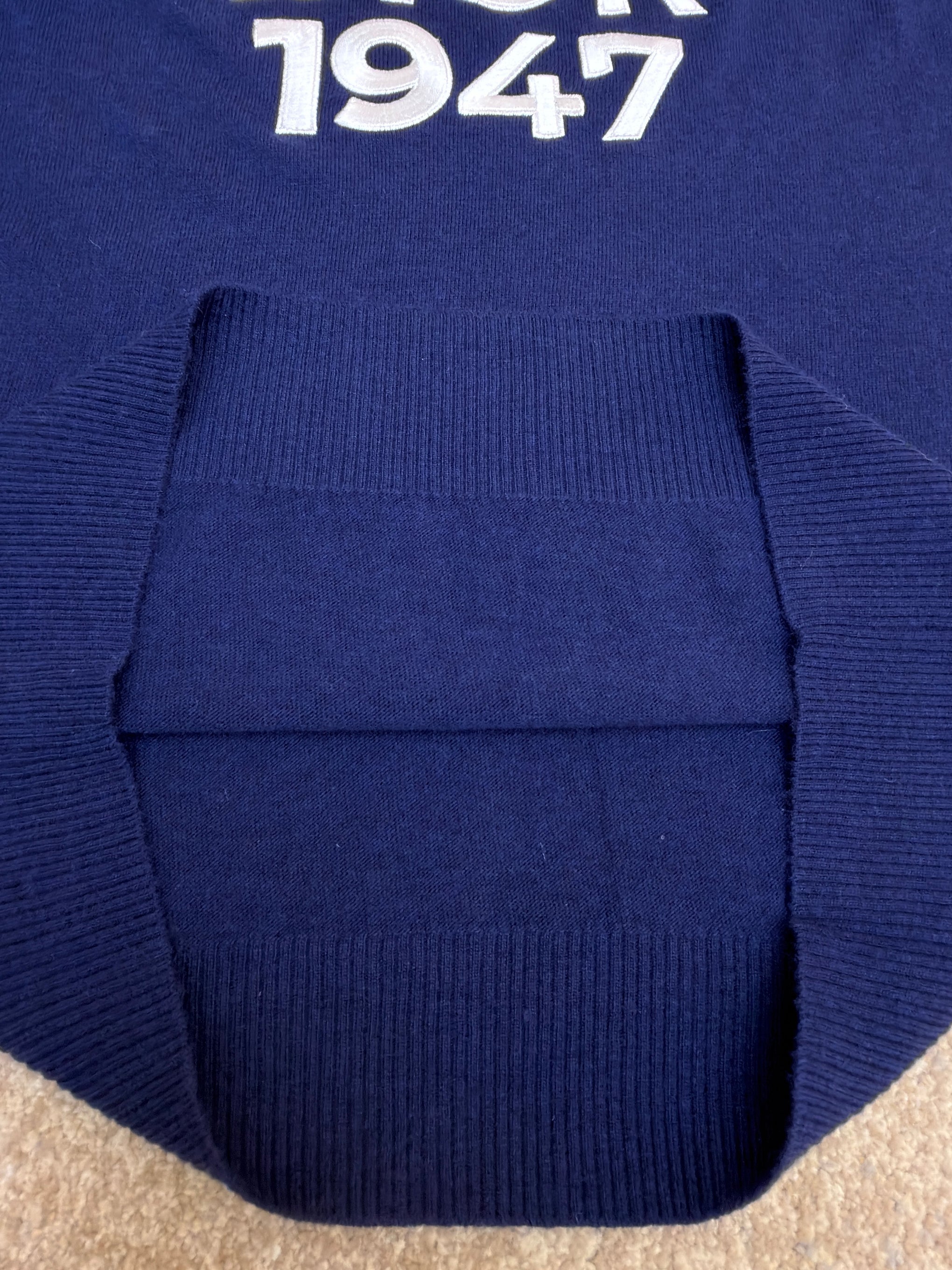 CD JUMPER