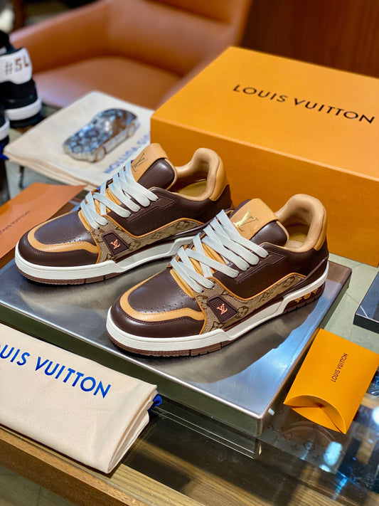 LOU TRAINERS