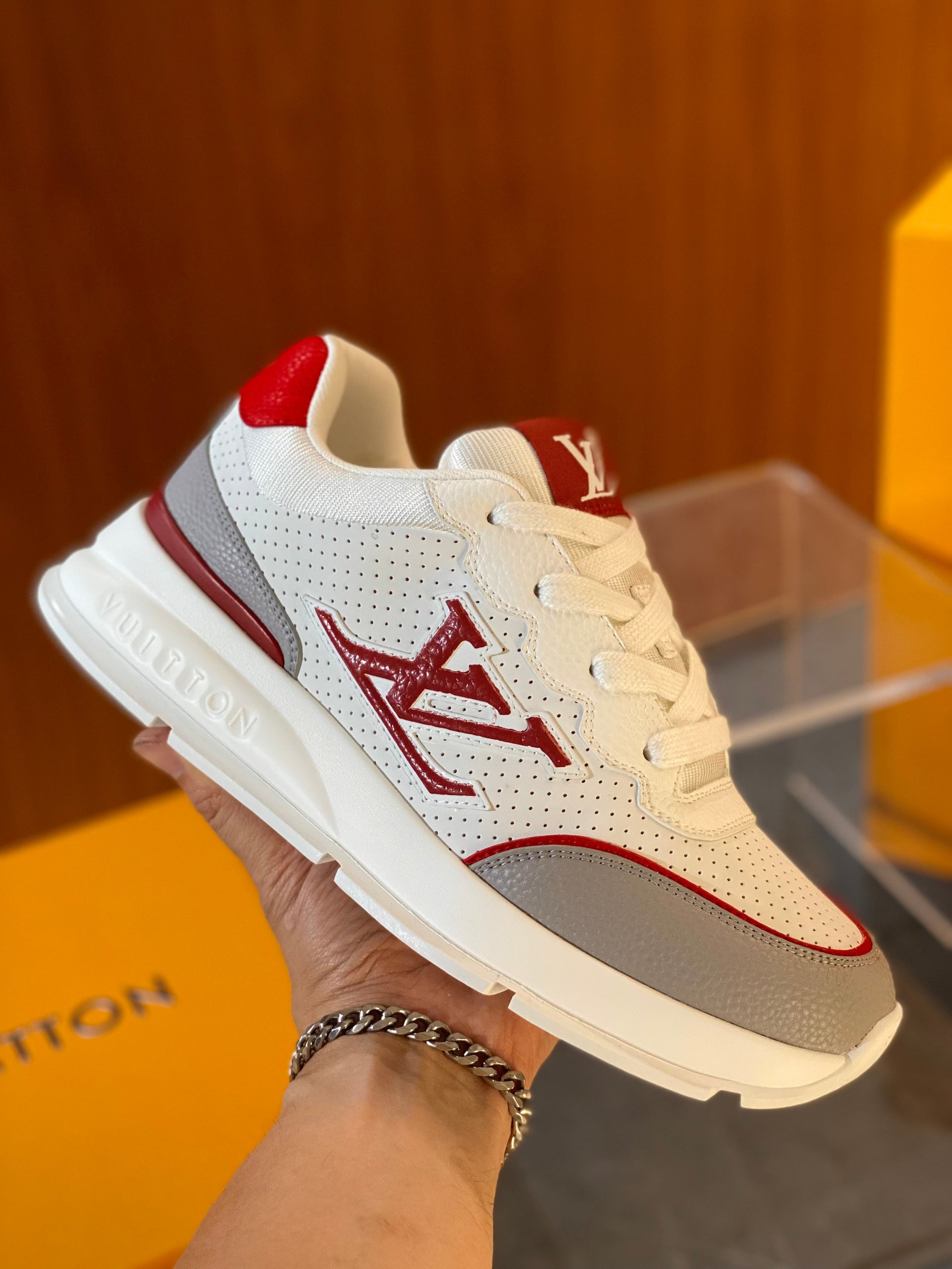 LOU CLASSIC SNEAKER