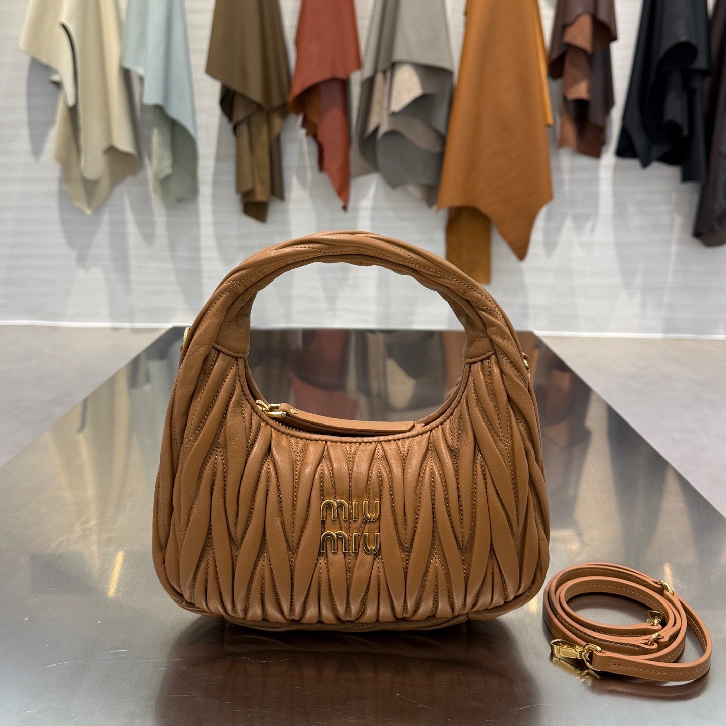 MIU M WANDER BAG