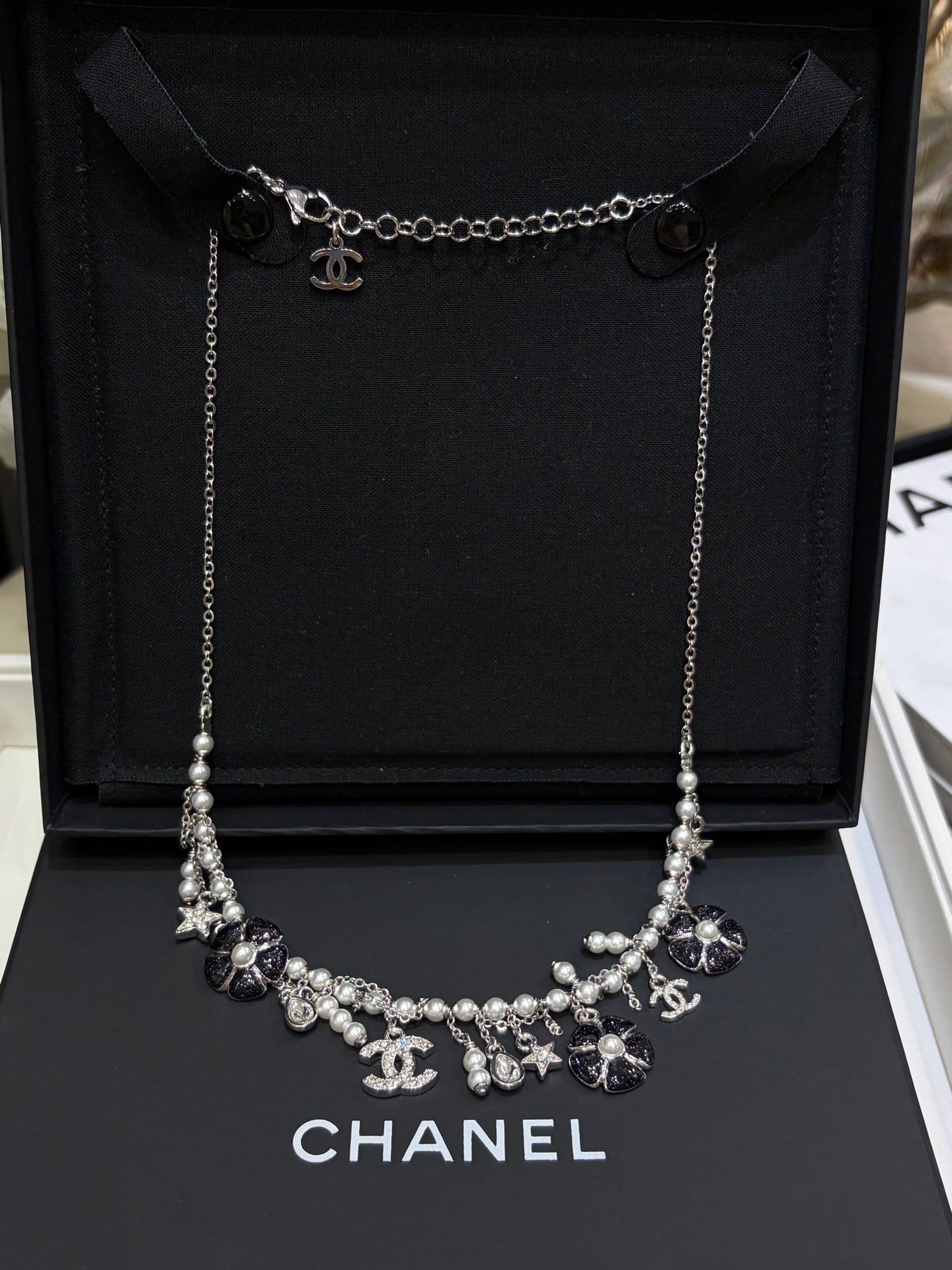 CC NECKLACE