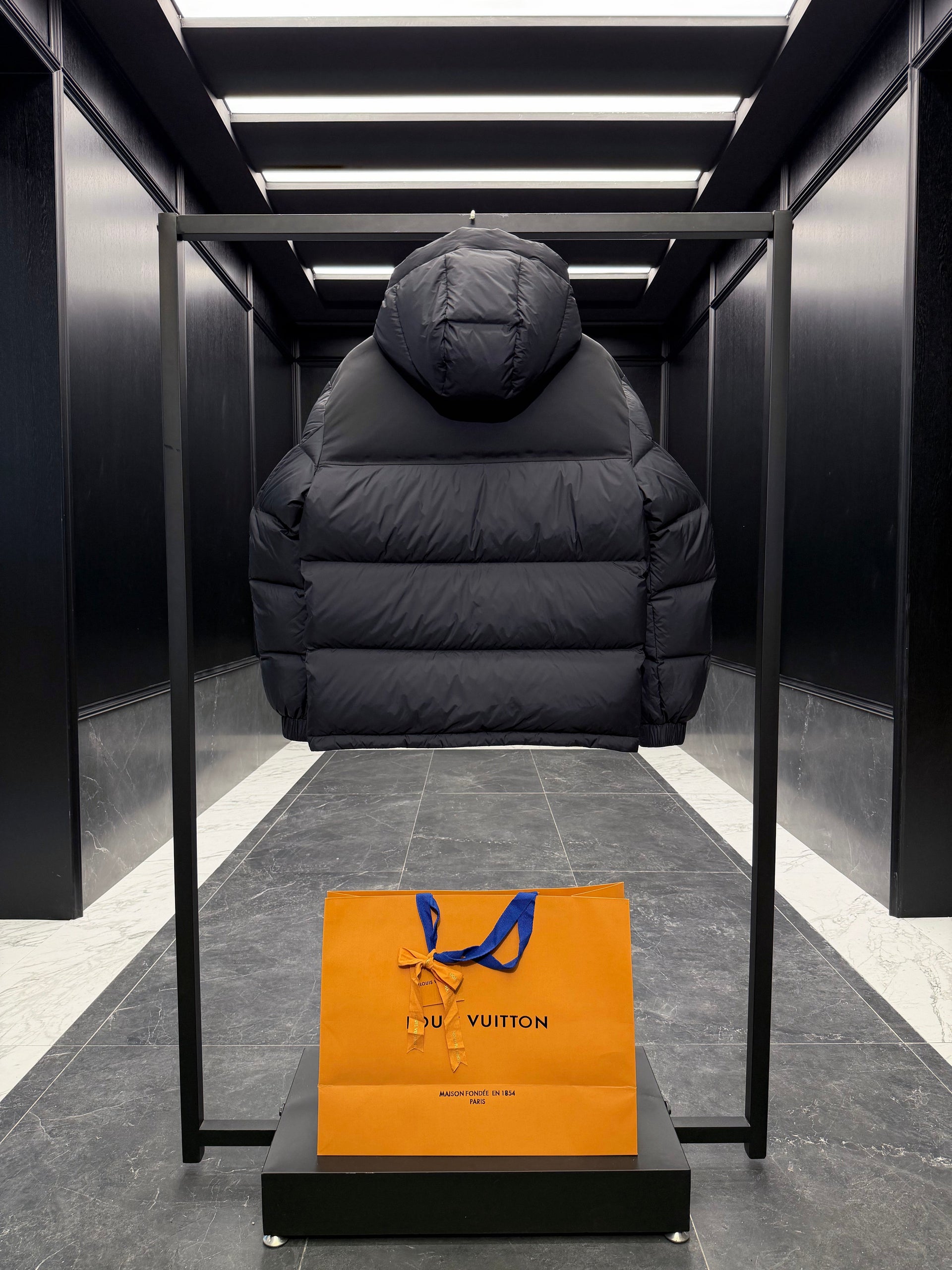 LOU PUFFER JACKET