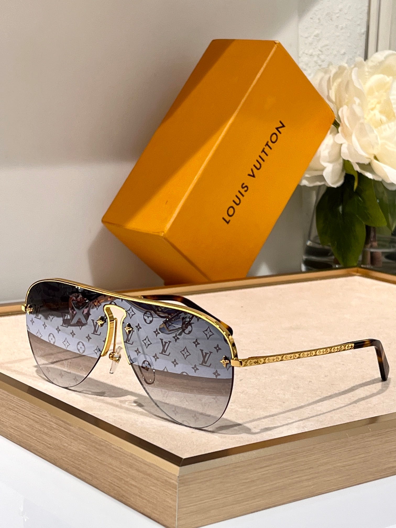 LOU SUNGLASSES