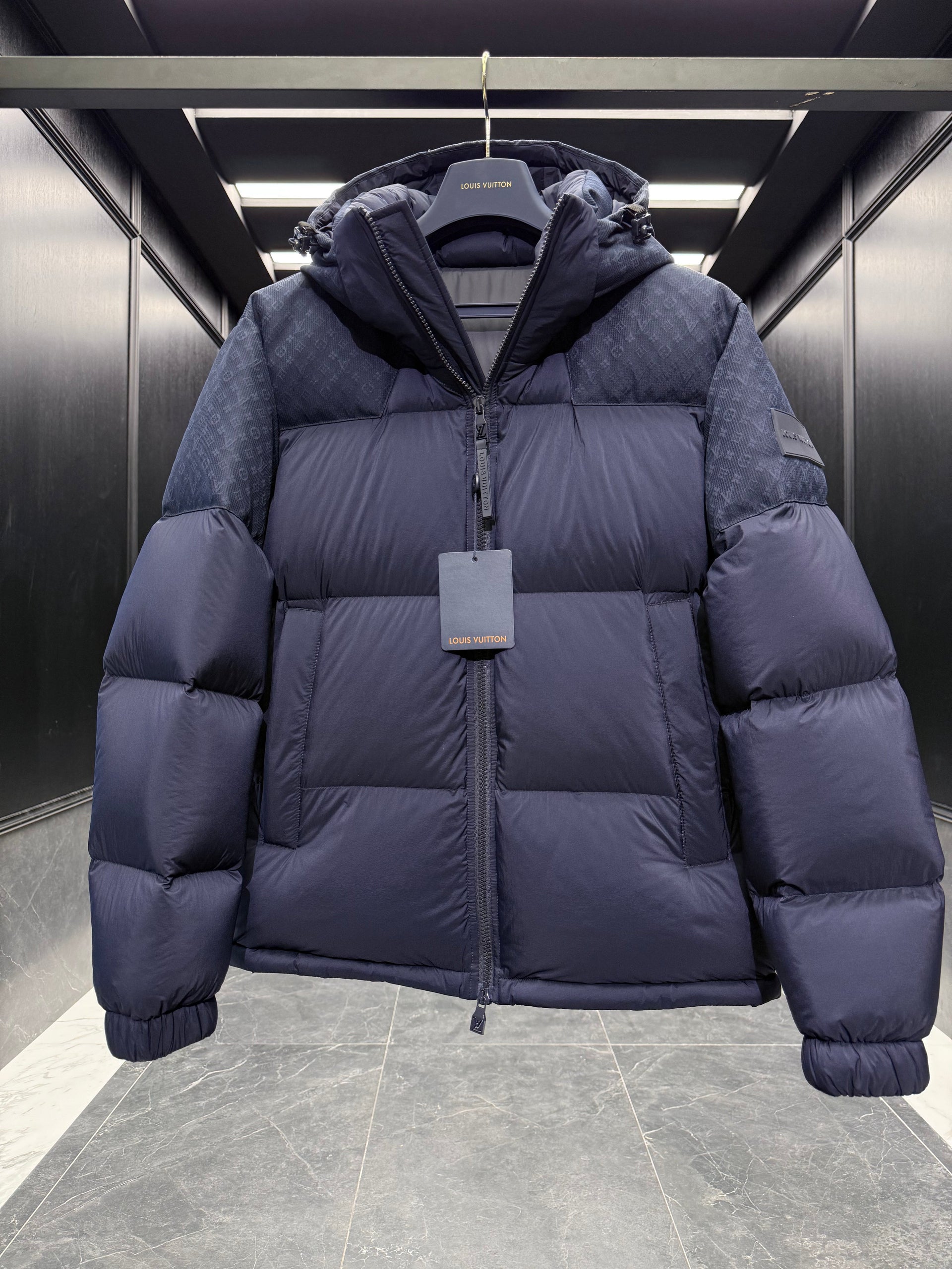 LOU PUFFER JACKET