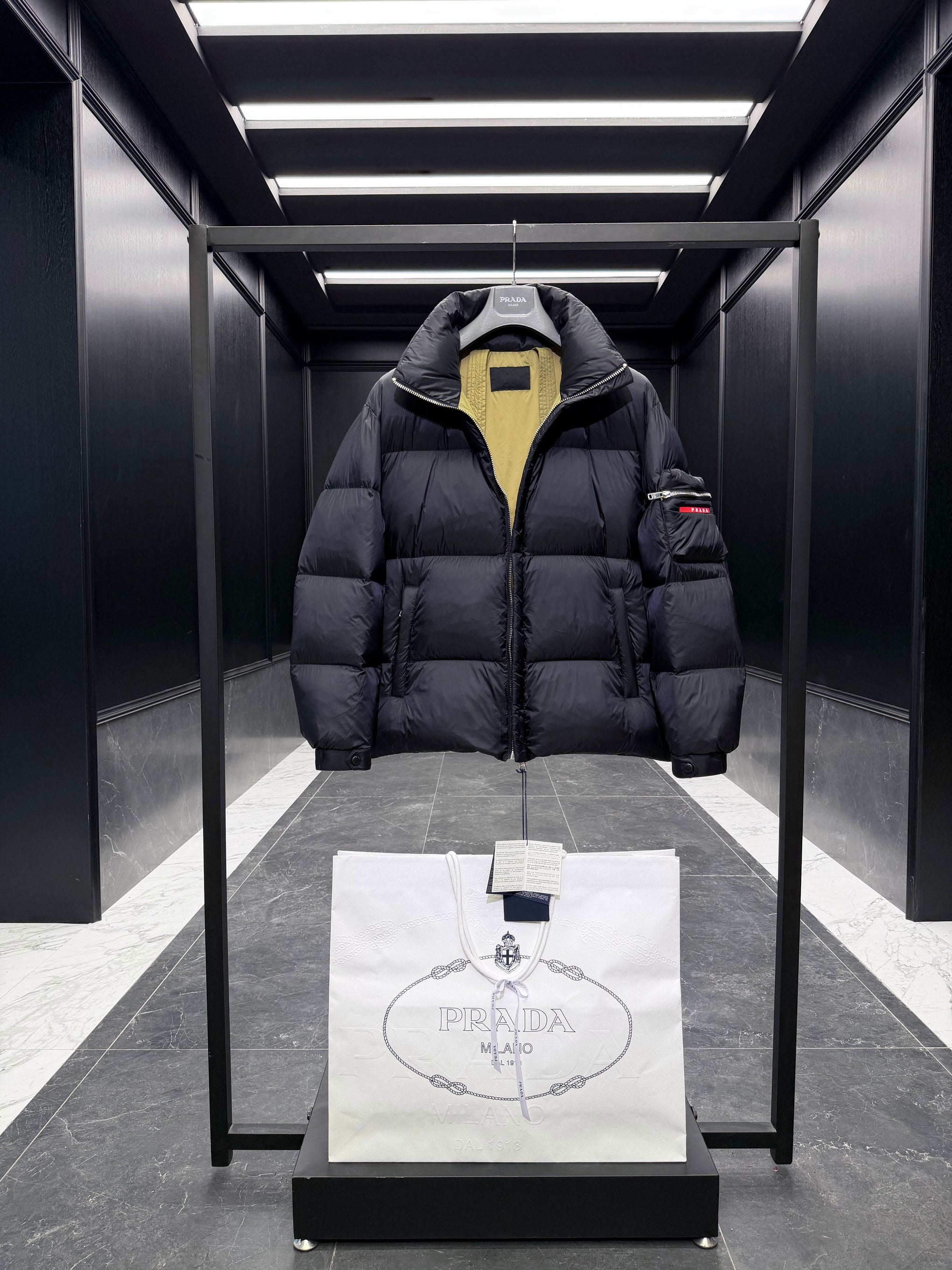 PD RE NYLON JACKET
