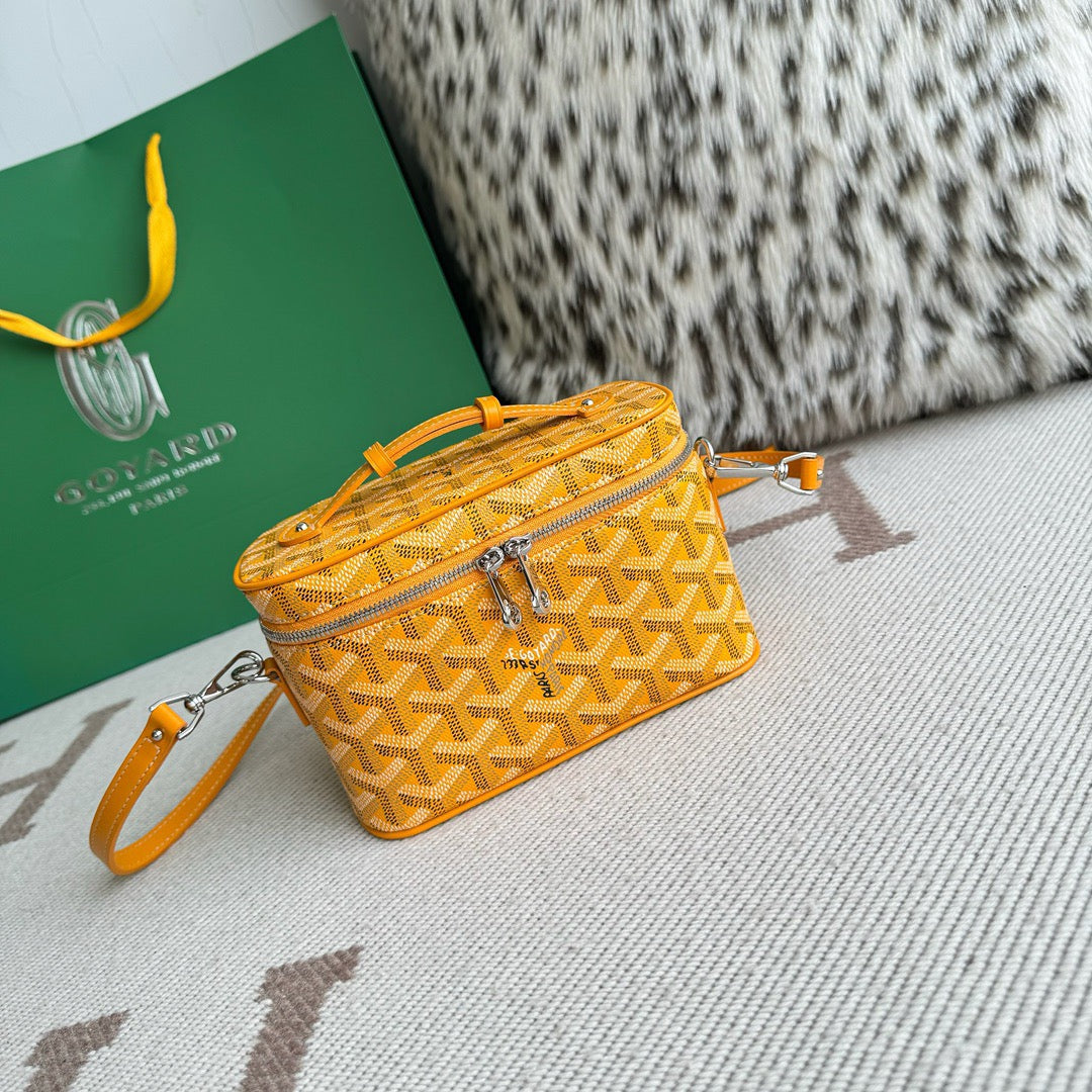 GOYA MUSE MINI VANITY BAG