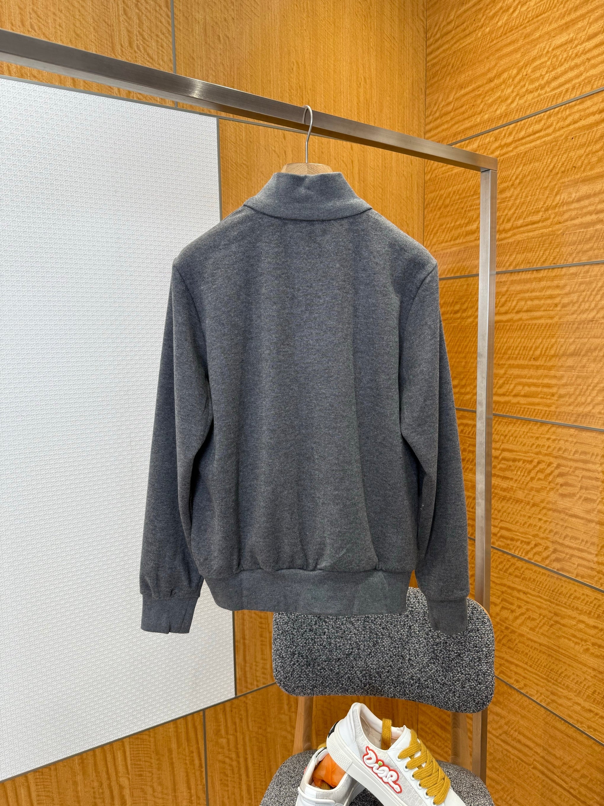 CD ZIP SWEATSHIRT