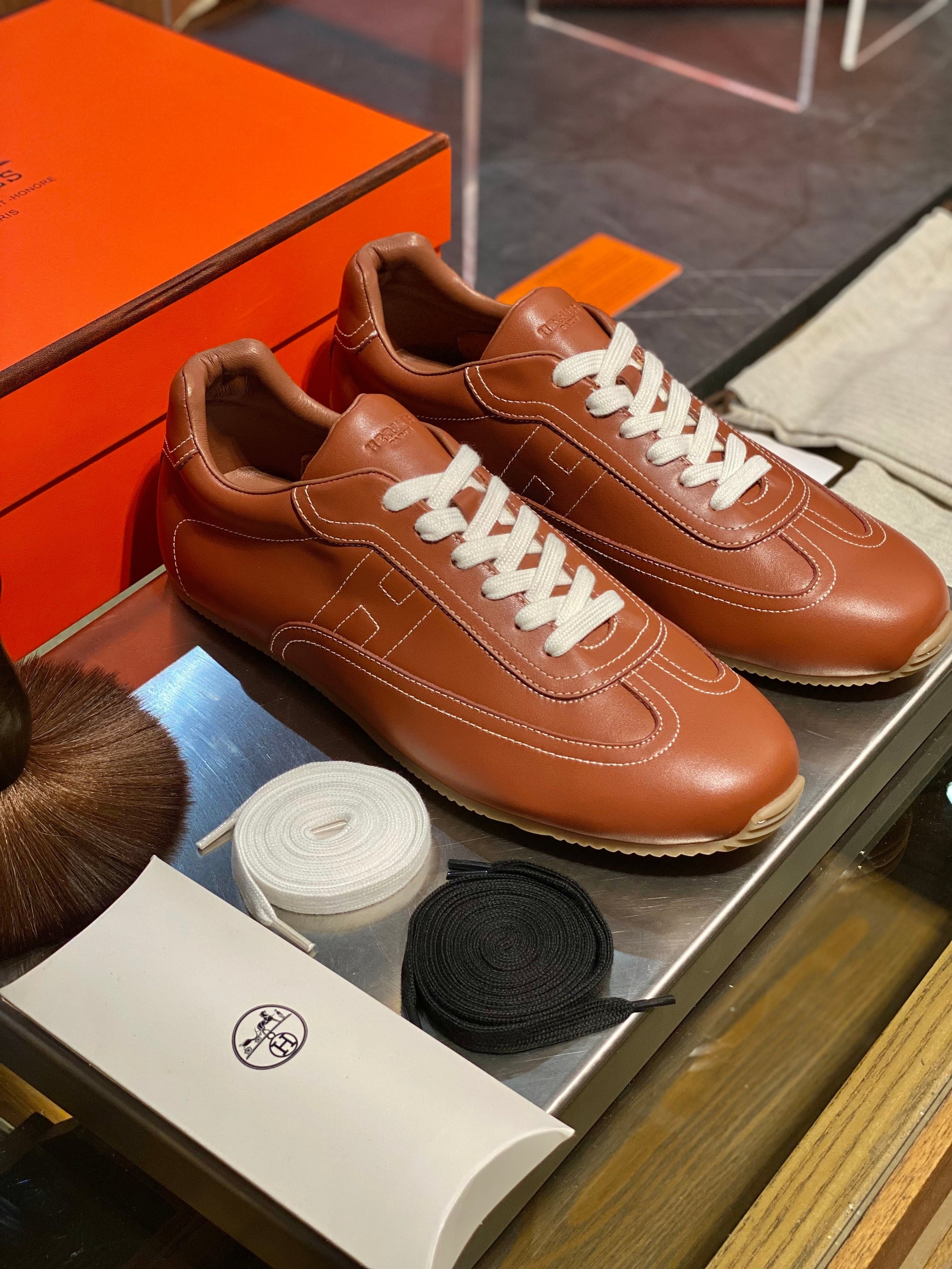 HERM MASTER SNEAKER