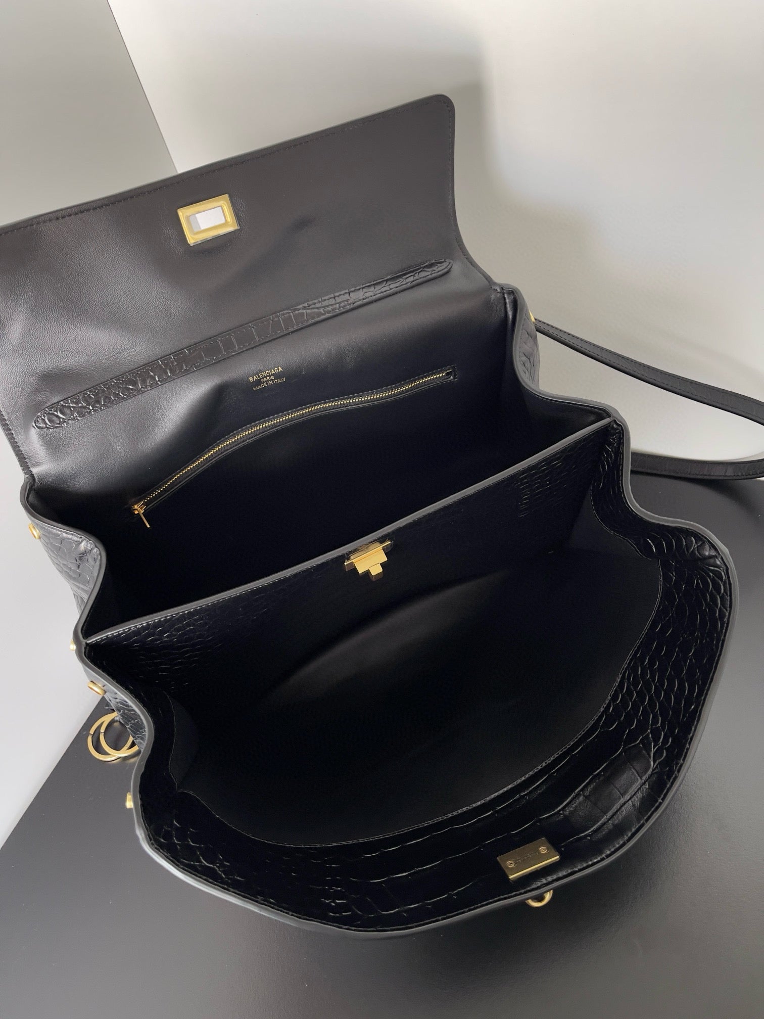 BAL MEDIUM RODEO BAG