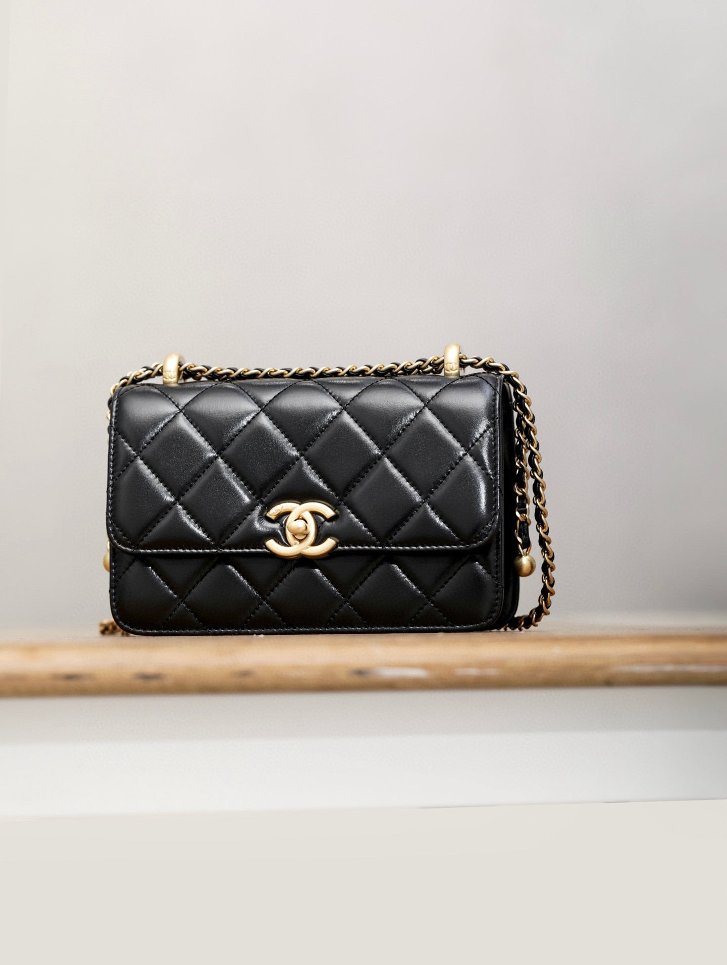 CC CLASSIC FLAP MONTEBELLO BAG